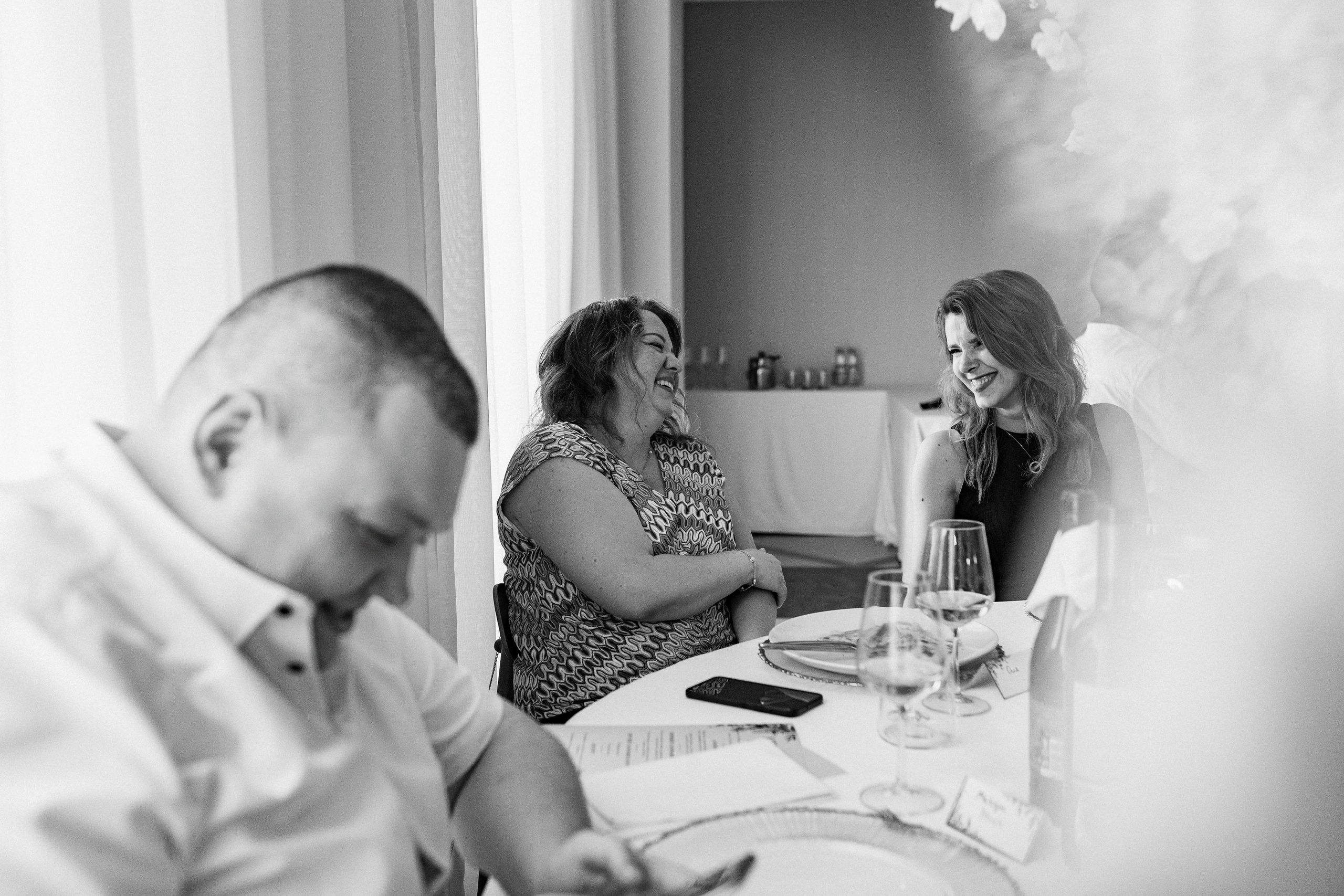 Valeria & Vitaliy. Ziyad Restaurant. 2024. Fotograf ślubny i rodzinny w Krakowie Yana Klymova