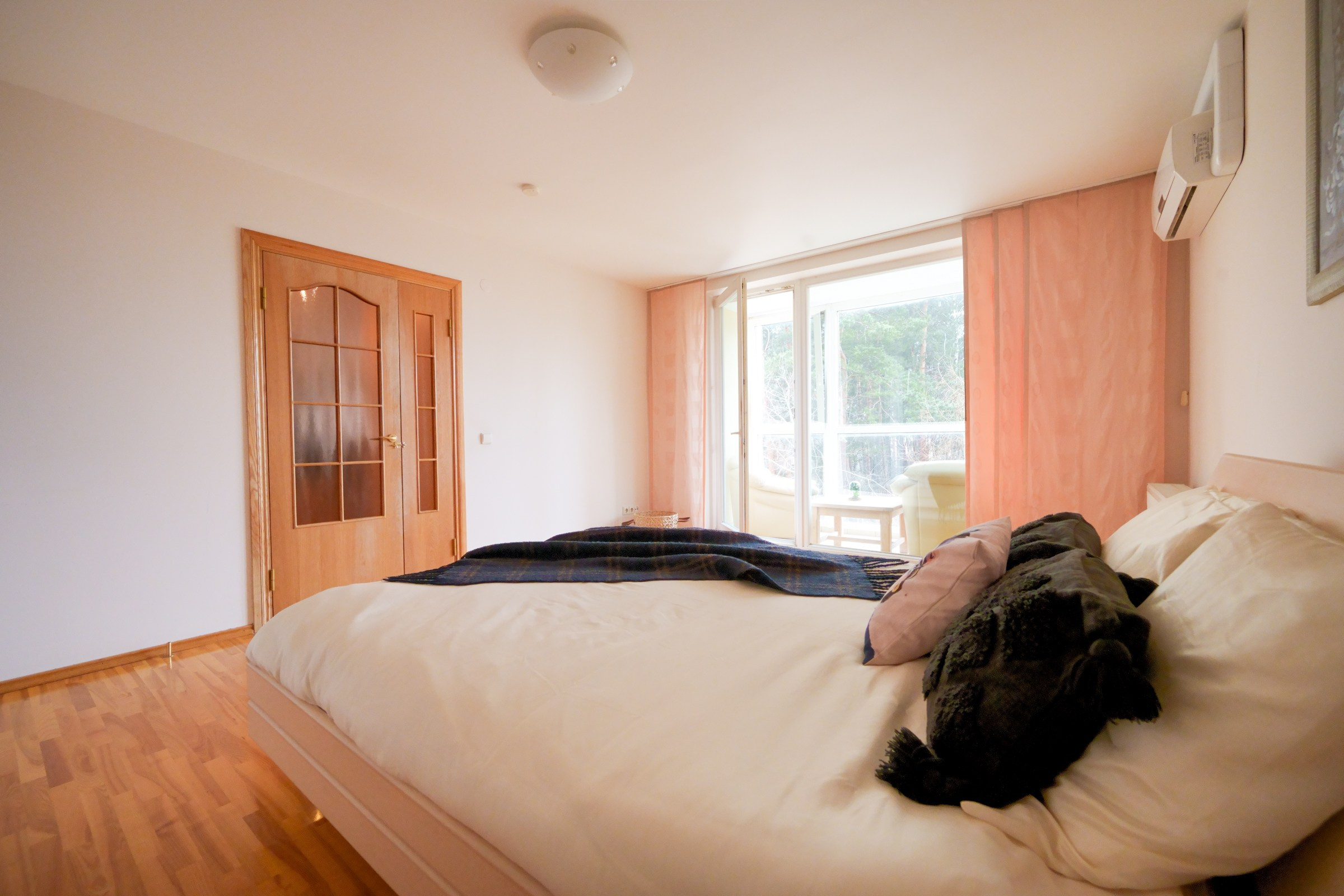 2--jų kambarių butas L. Gyros 80, Vilnius. Elina Sapiega fotografė Vilniuje