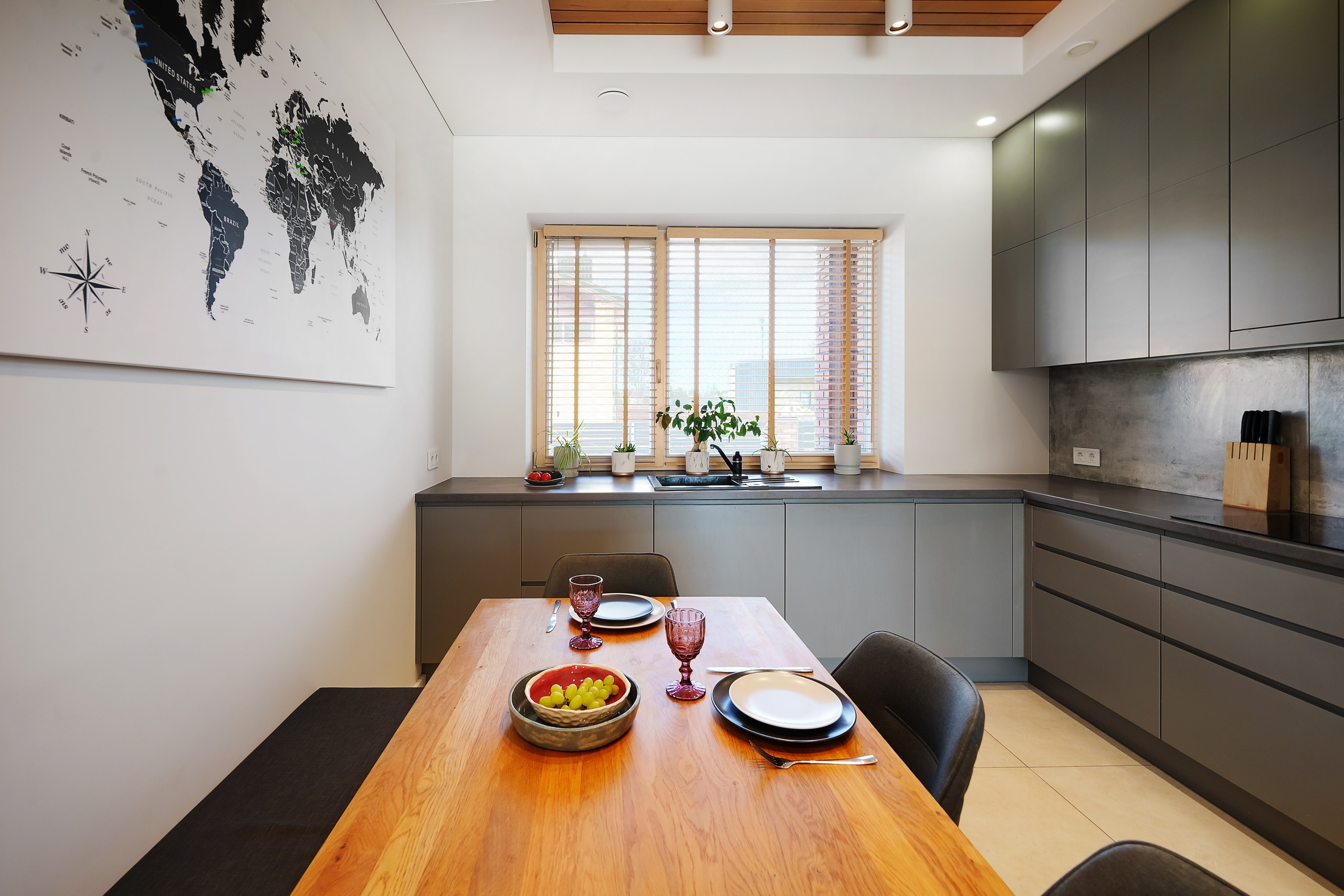 Riešė, namas. Elina Sapiega fotografė Vilniuje