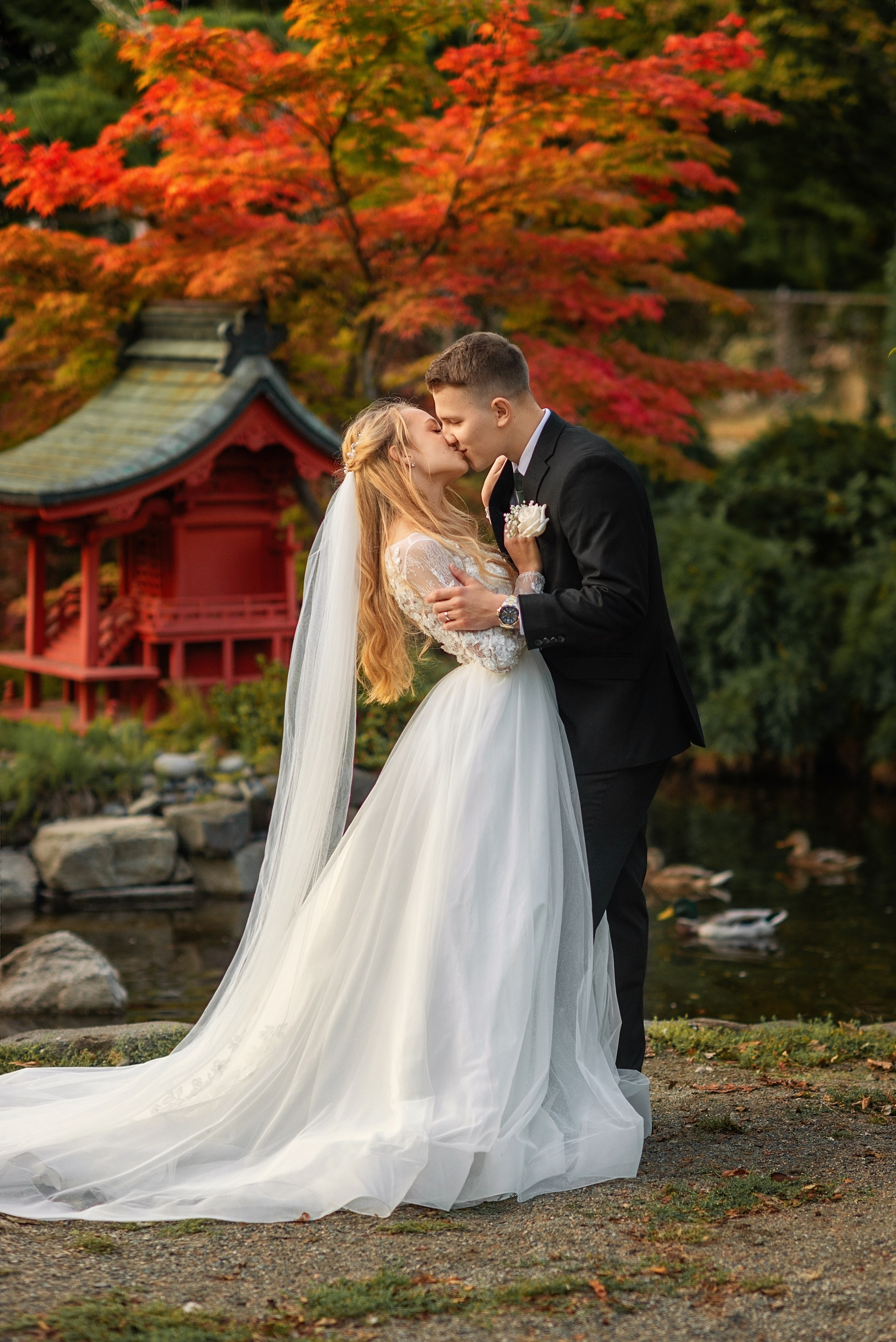 Weddings. Wedding & family photography in Seattle area. Helen Michelle photographer