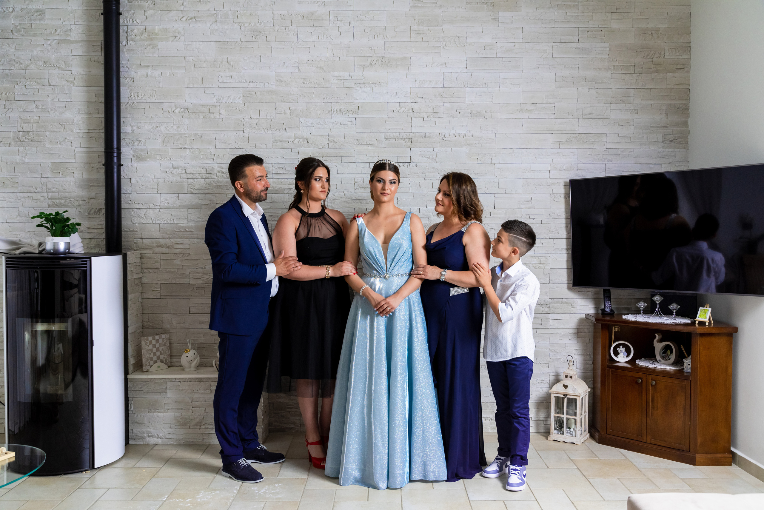 Giulia 18 anni. Sessione fotografica a casa. Fotografo di famiglia