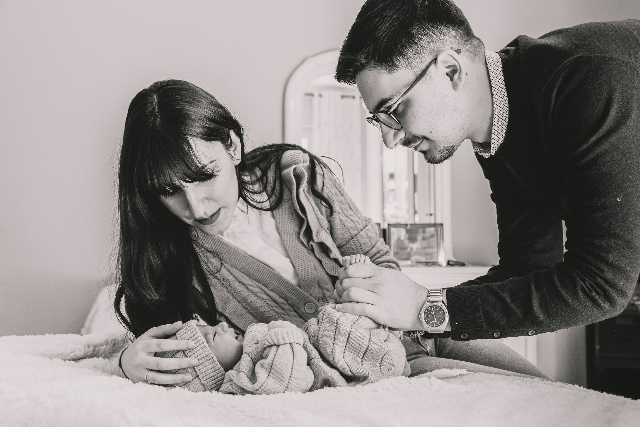 Sessione fotografica di famiglia a casa. Fotografo di famiglia