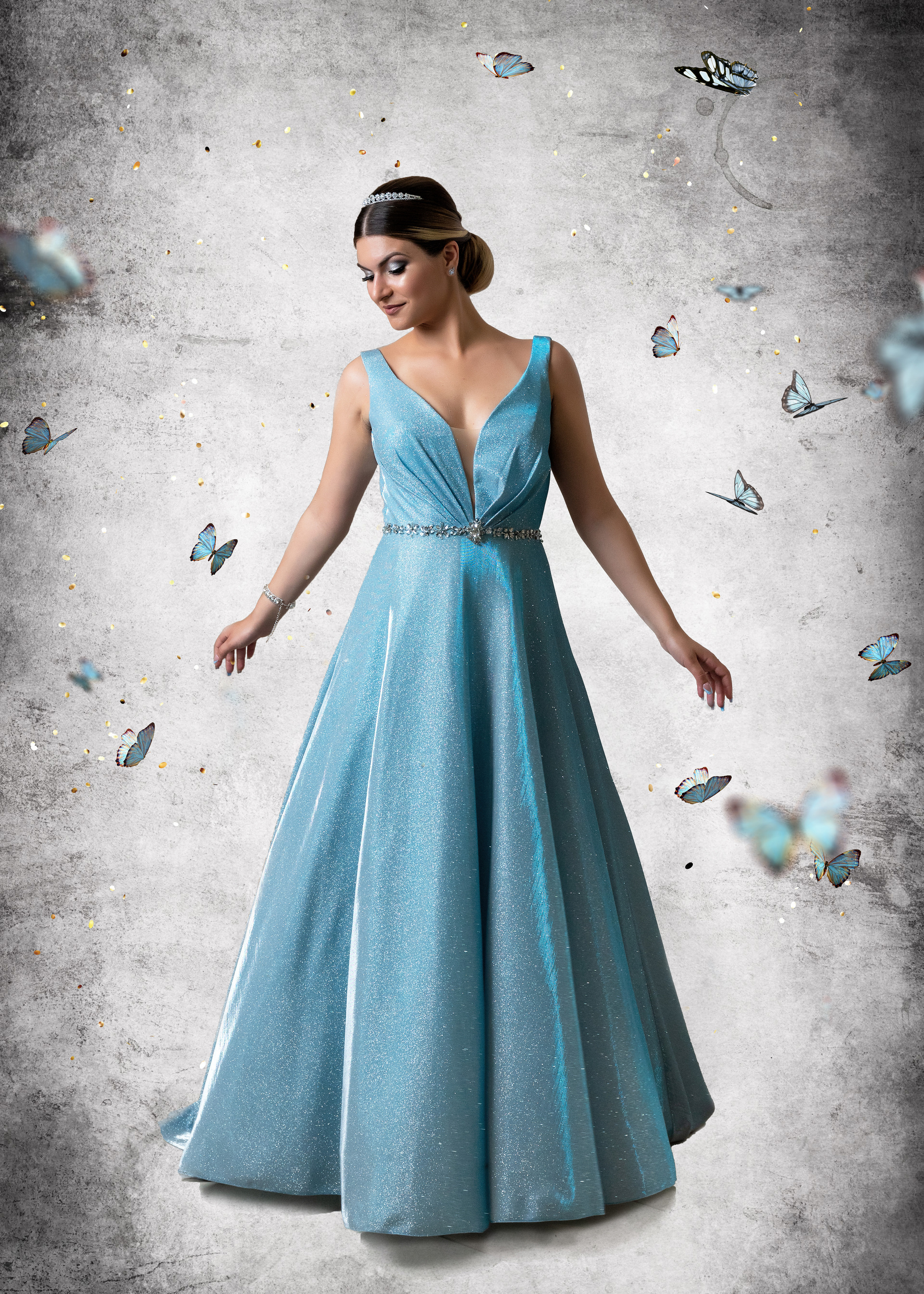 Giulia 18 anni. Sessione fotografica a casa. Fotografo di famiglia