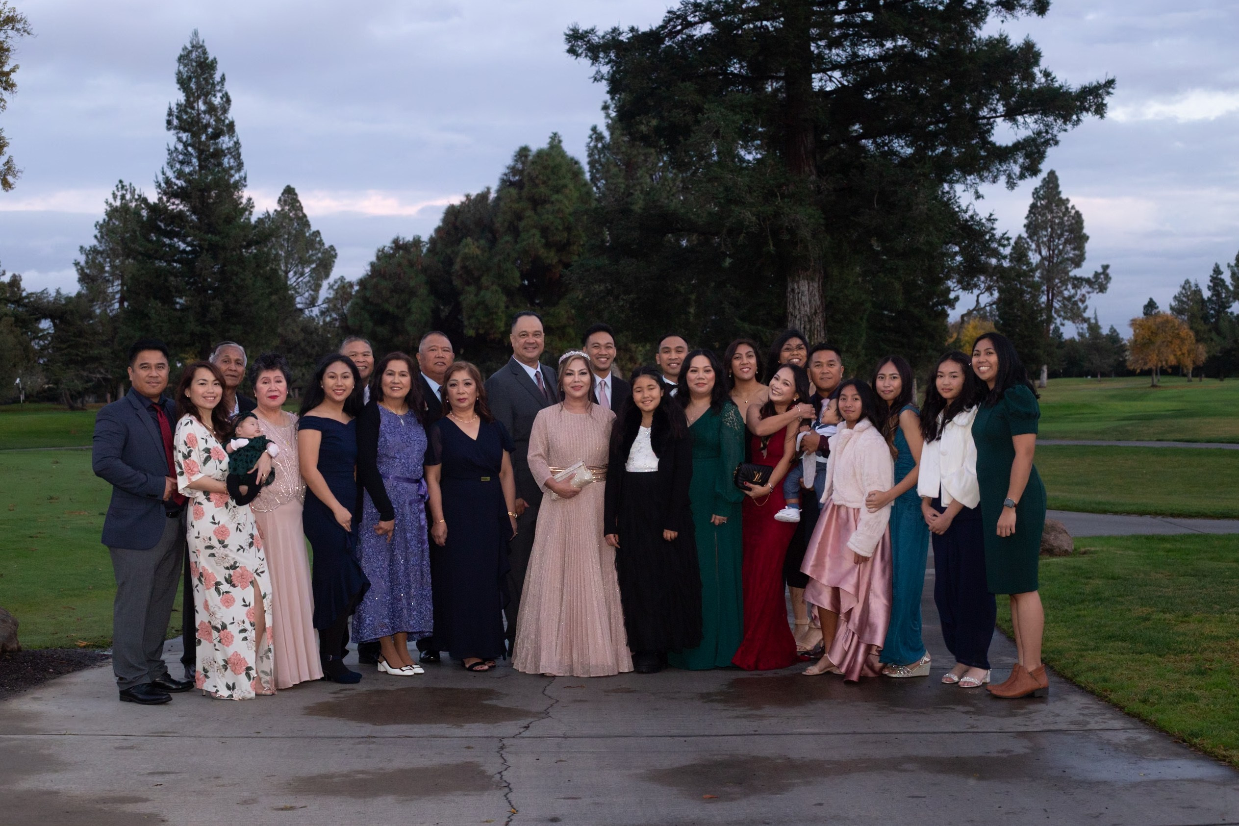 Events and big family photos. Family and children’s lifestyle photographer Elena Tumanova