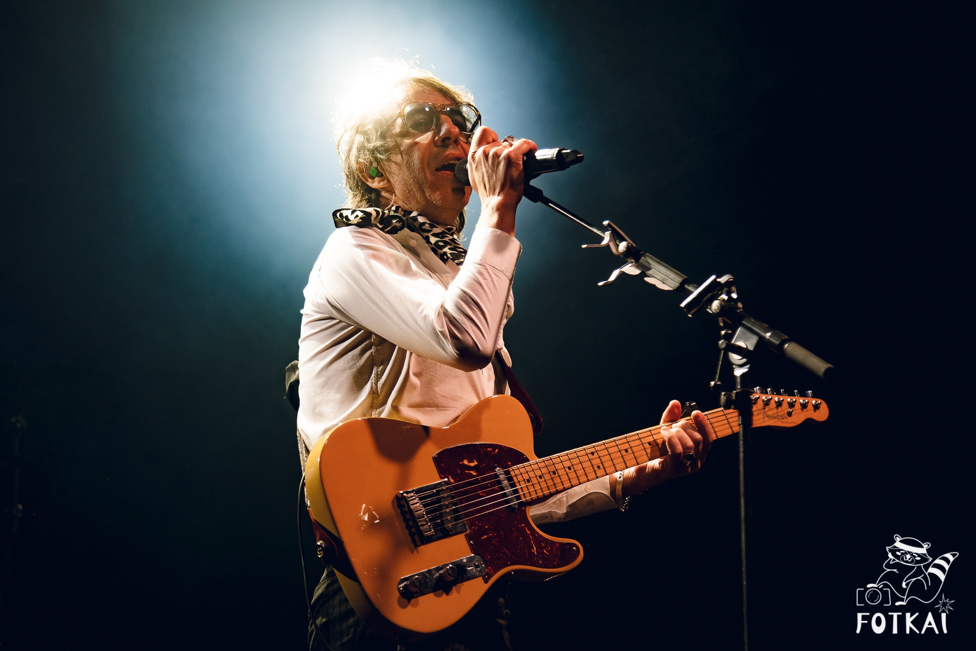 Sidonie en Torrevieja 2025 – Fotos del concierto y reportaje completo | FOTKAI