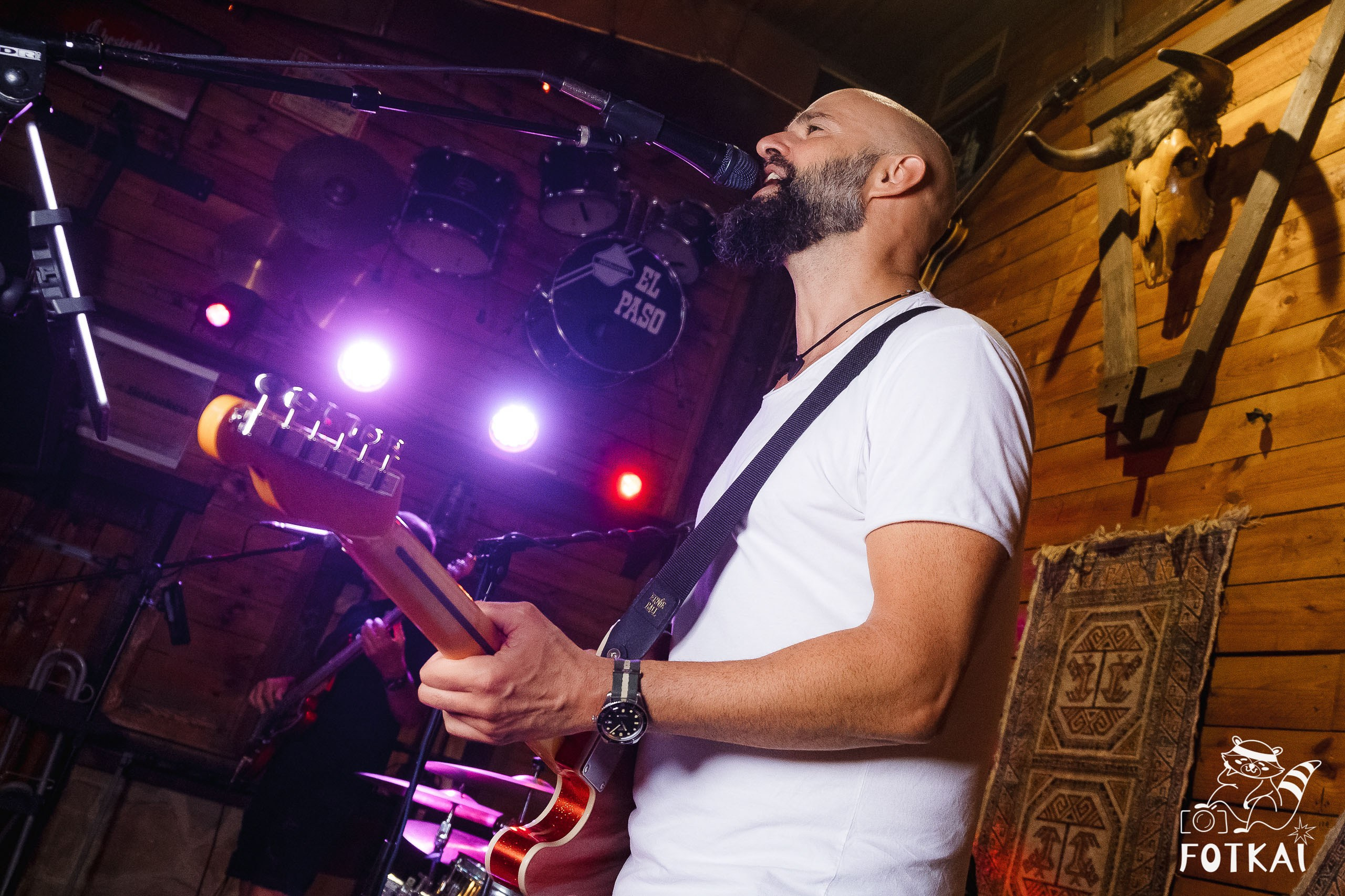 MOST WNTD en El Paso Rock Bar Torrevieja: Reportaje fotográfico 23.08.25 | FOTKAI