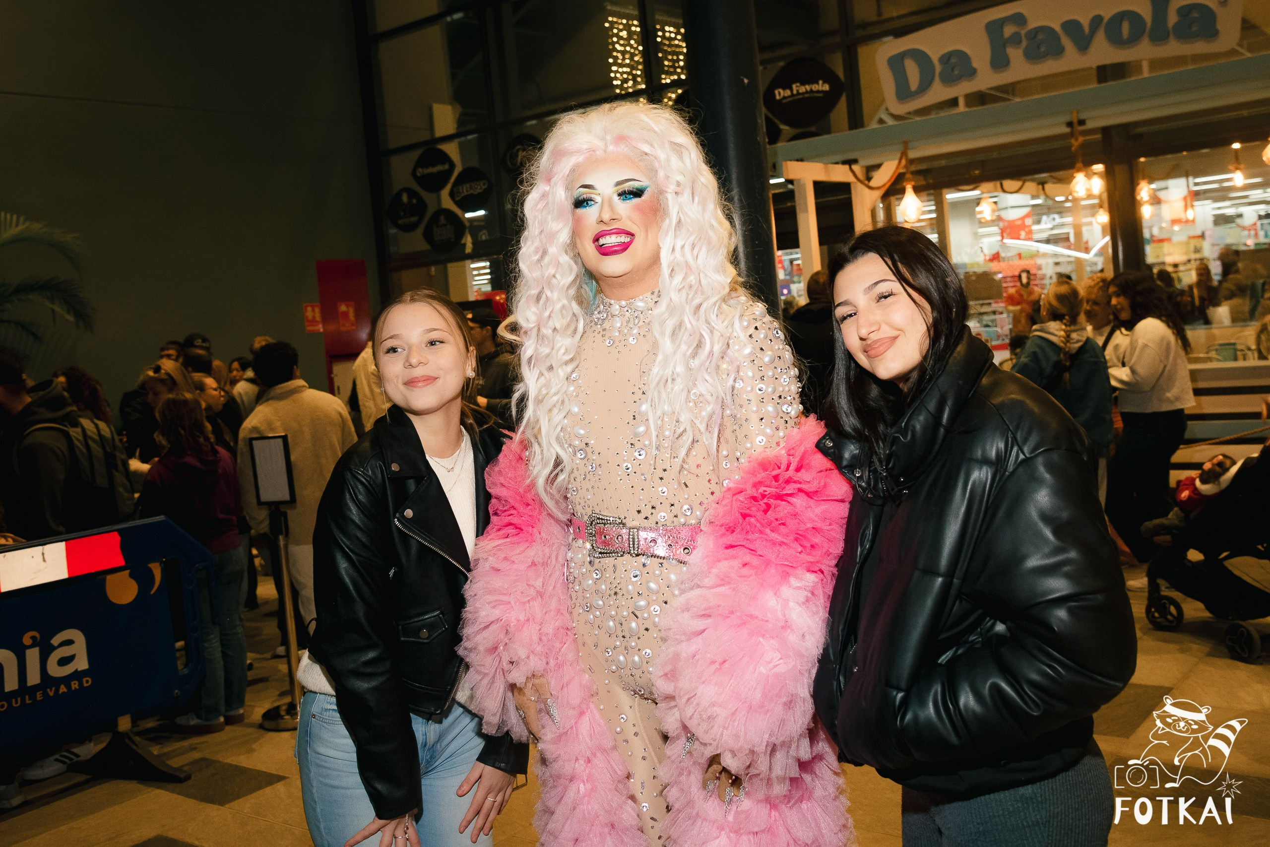 Inauguración de Las Tartas de Julita en La Zenia — fotoreportaje del evento | FOTKAI