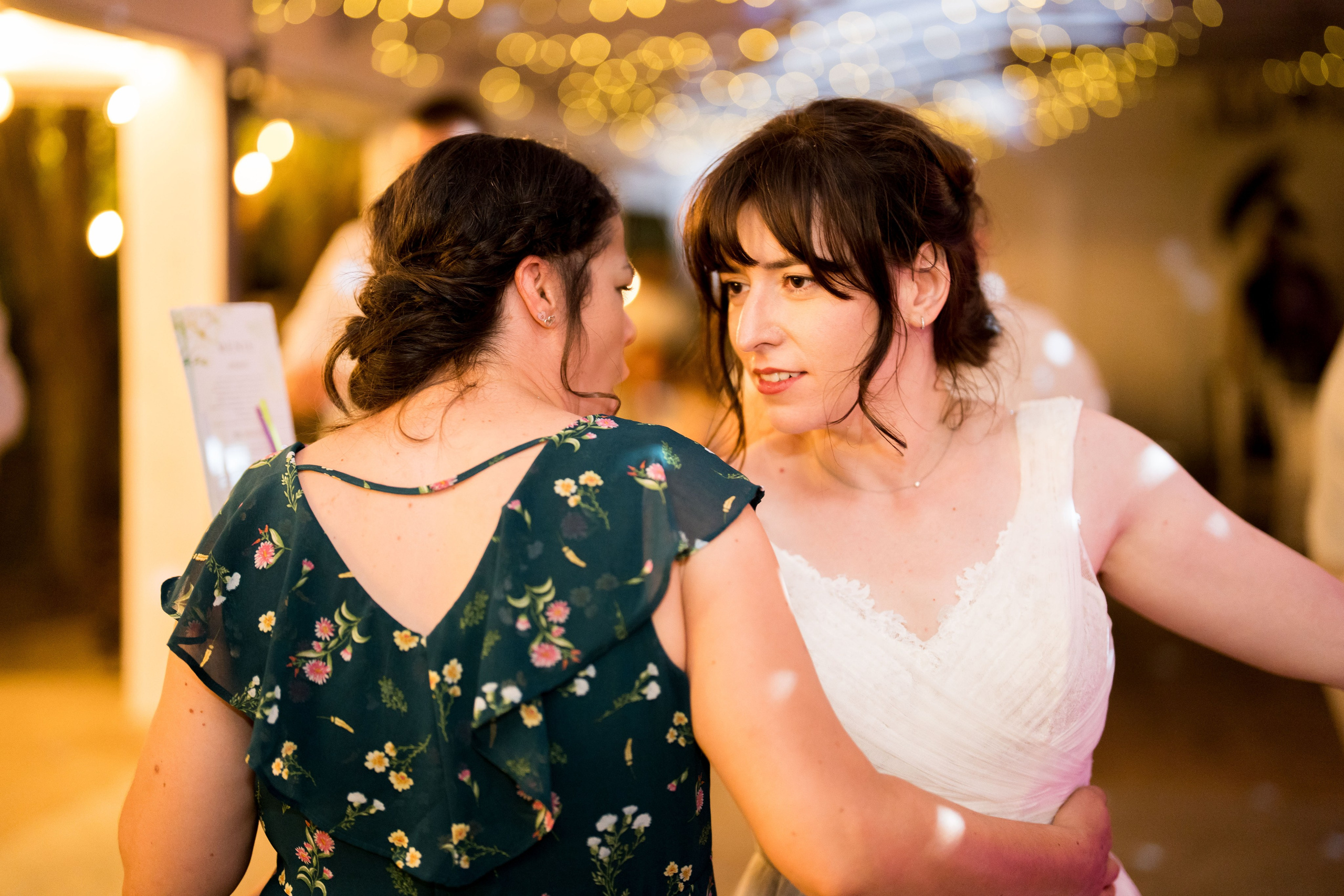 PARTY. Gabriel Florea — Fotograf nuntă București