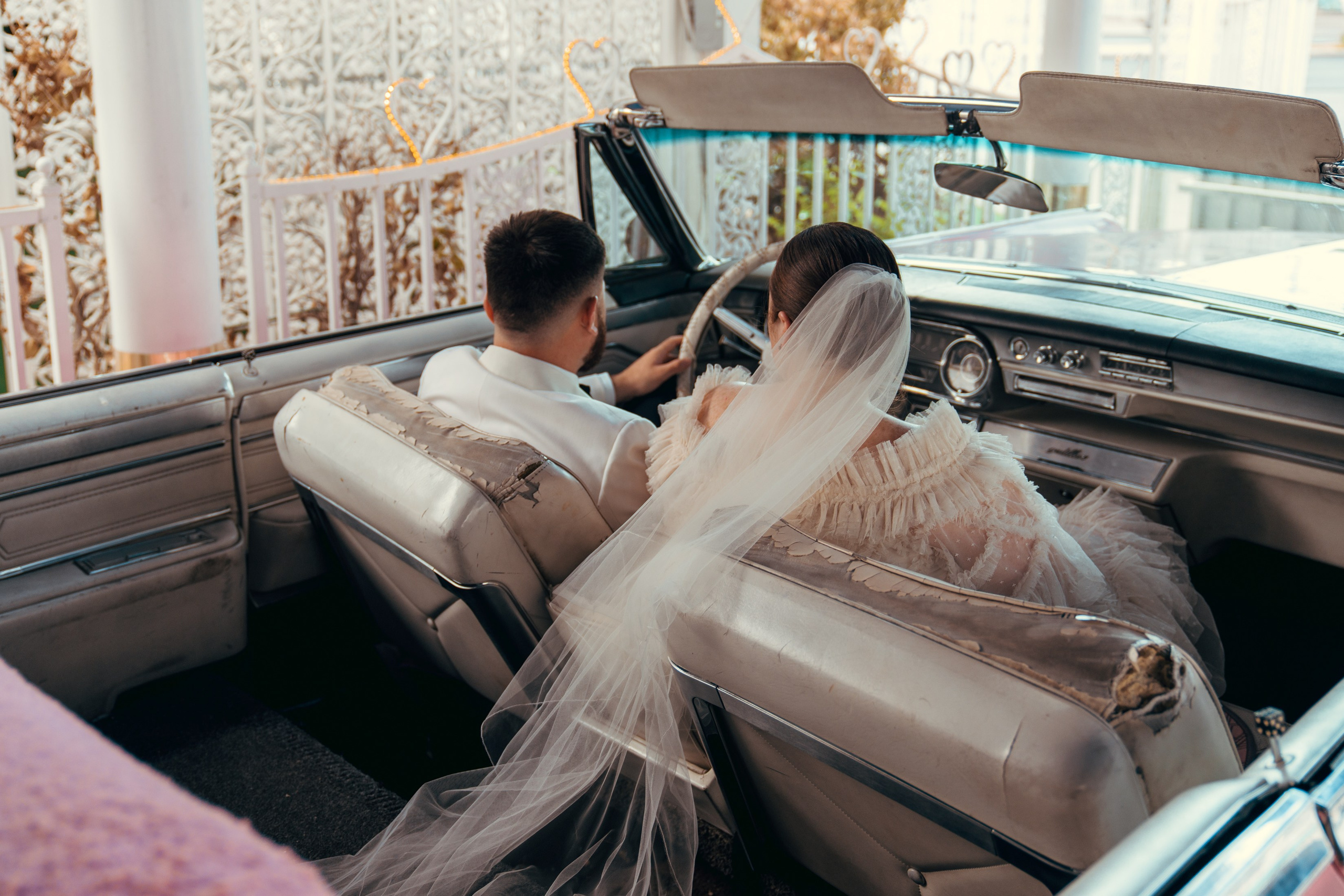Cassie&Jimmy. Wedding & elopement photographer Viktoriya Kravtsov. Las Vegas