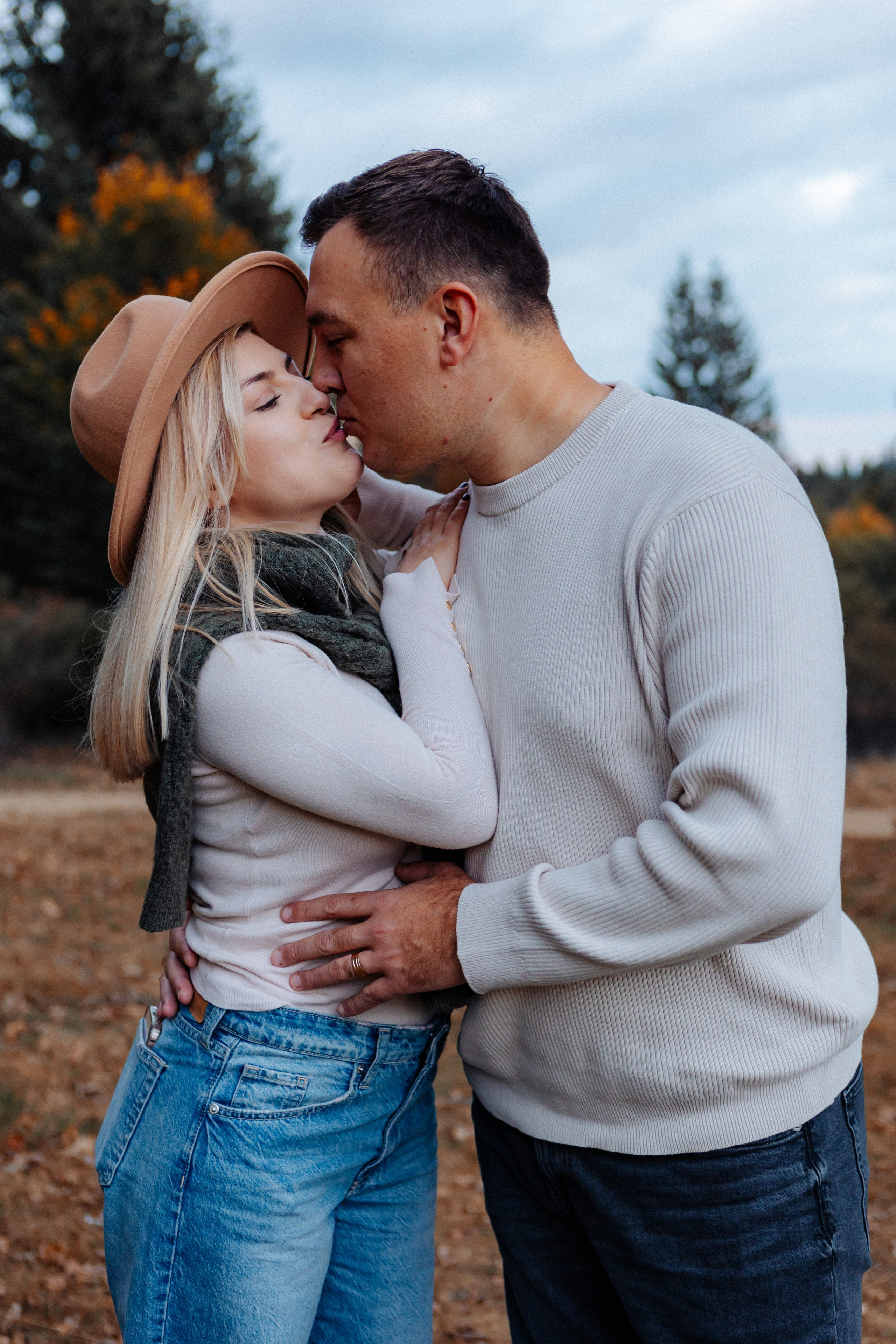 Dorina, Sergiu și Daria. Cristina Andronache fotograf Brașov fotograf de familie fotograf de nunta Brașov