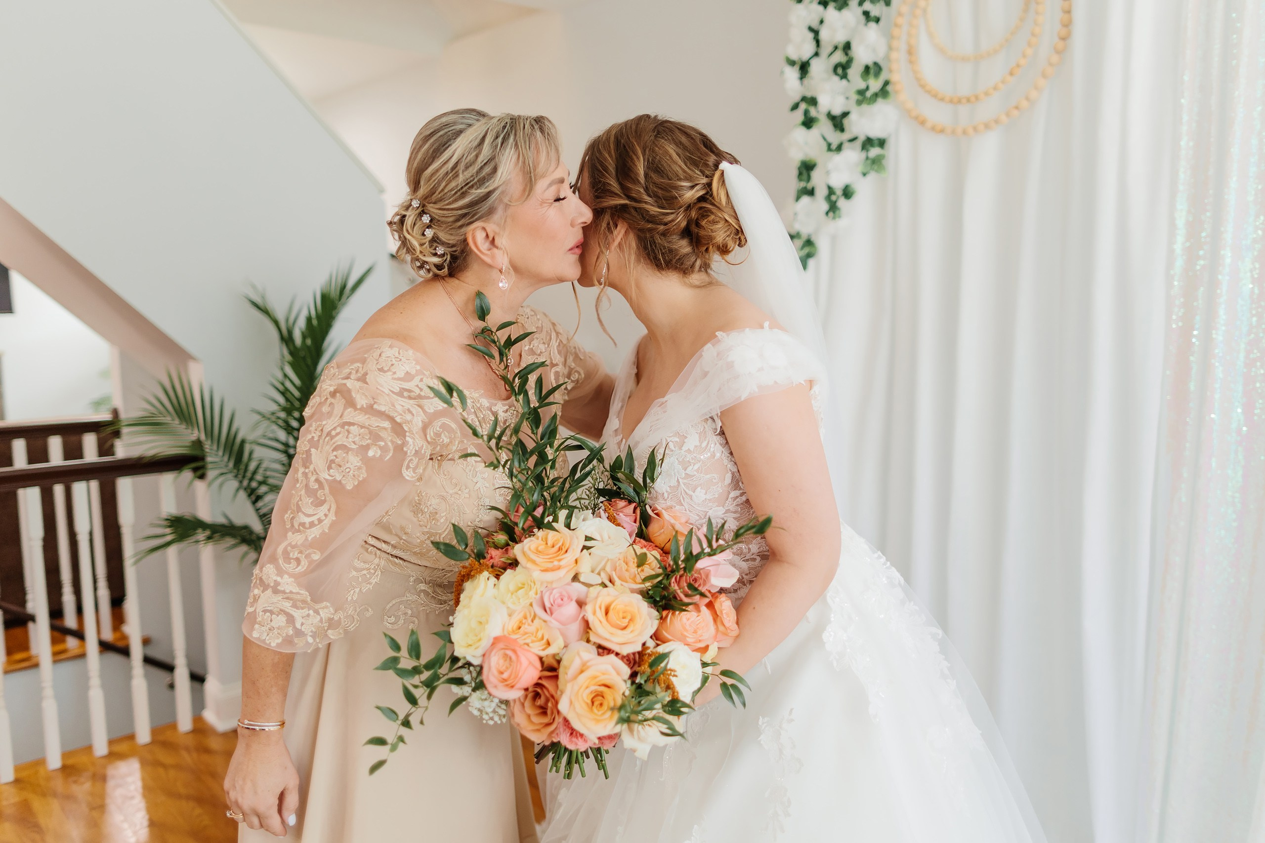 05.10.2024 Wedding. Wedding family event photographer in Chicago Nick Yushevich