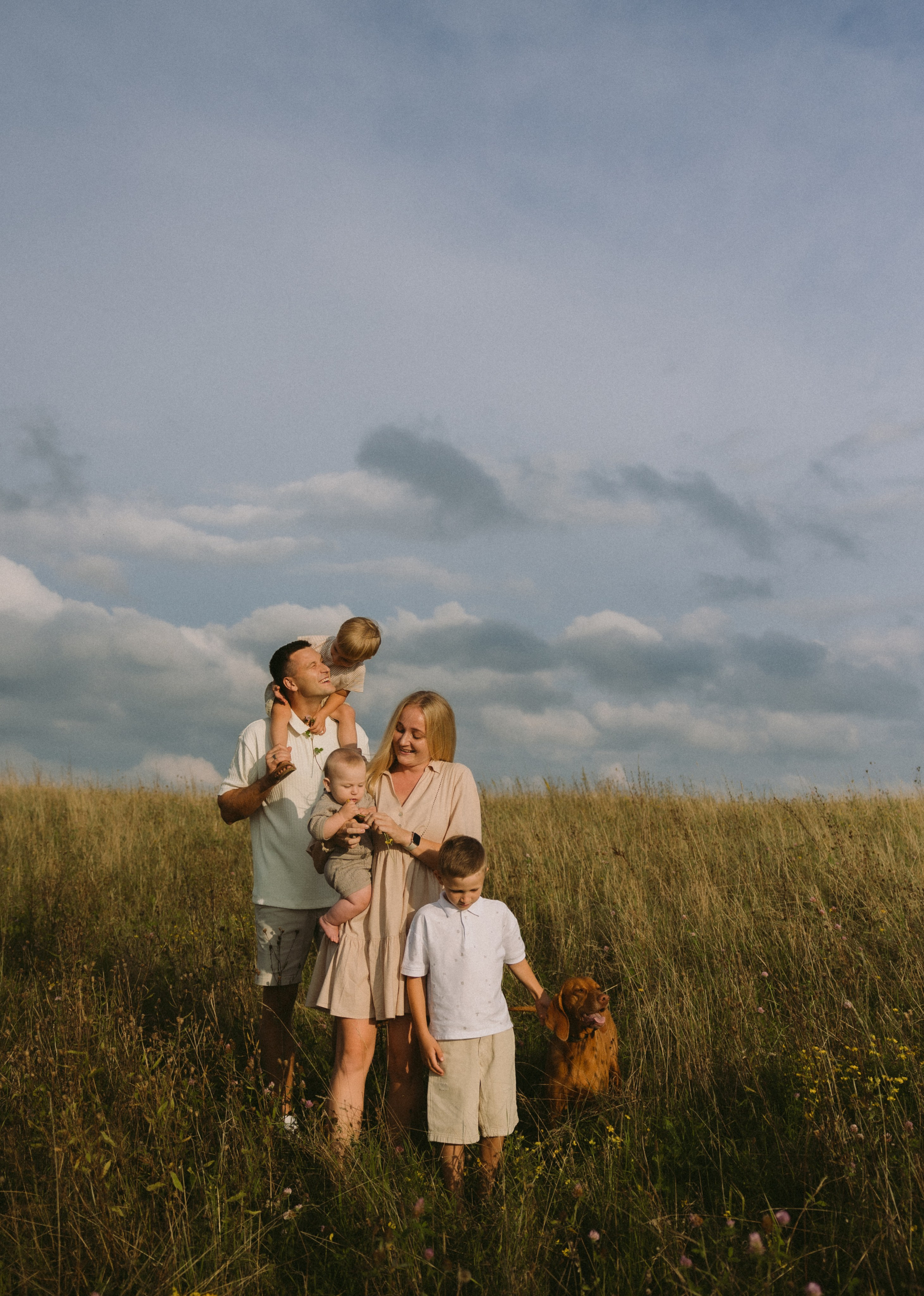 Simonos ir Mariaus šeima | PIEVA. Vestuvių ir šeimų fotografė Lena Bondarenko / belove photo