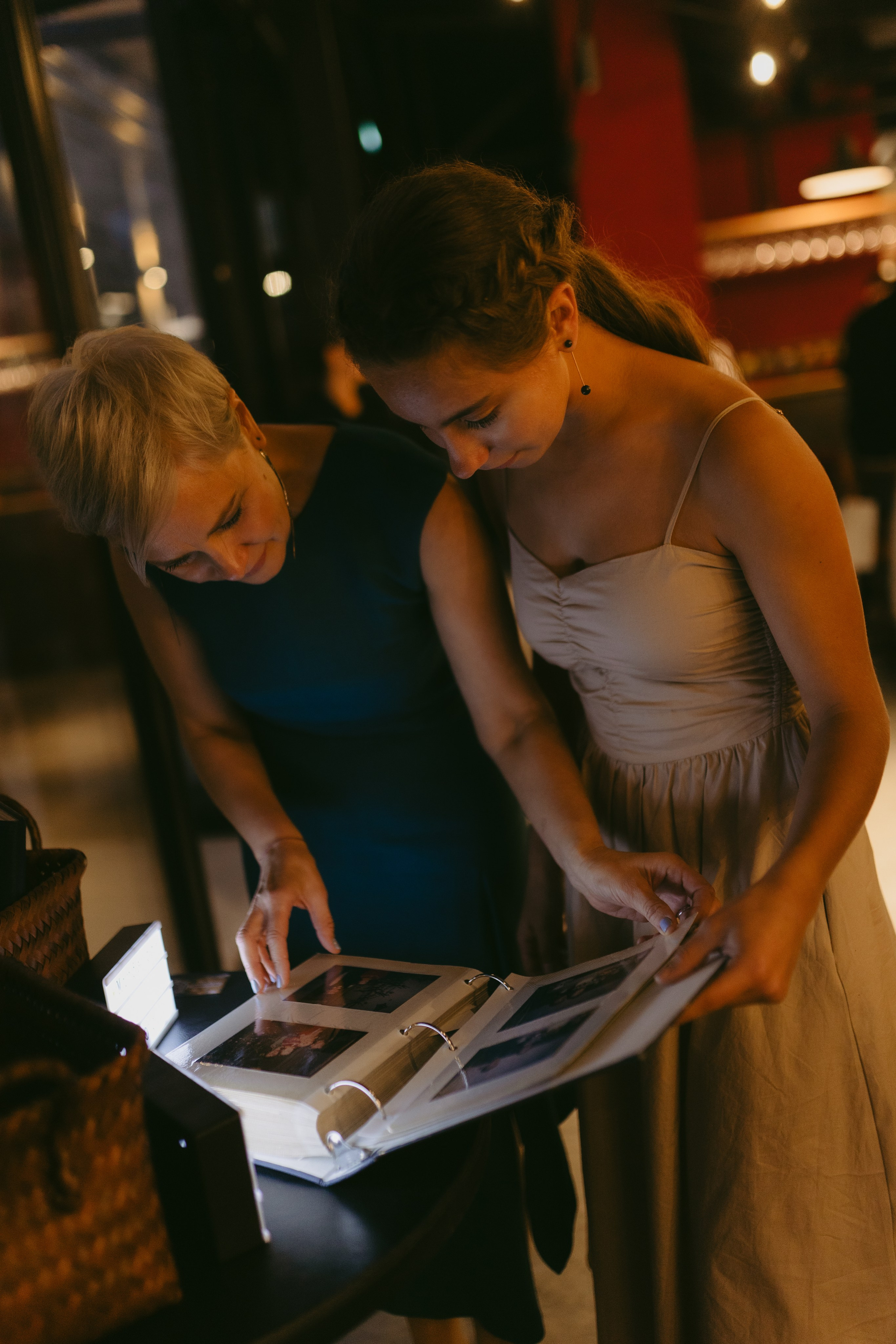 Miglė ir Mindaugas | 2024 | MIESTO VESTUVĖS. Vestuvių ir šeimų fotografė Lena Bondarenko / belove photo