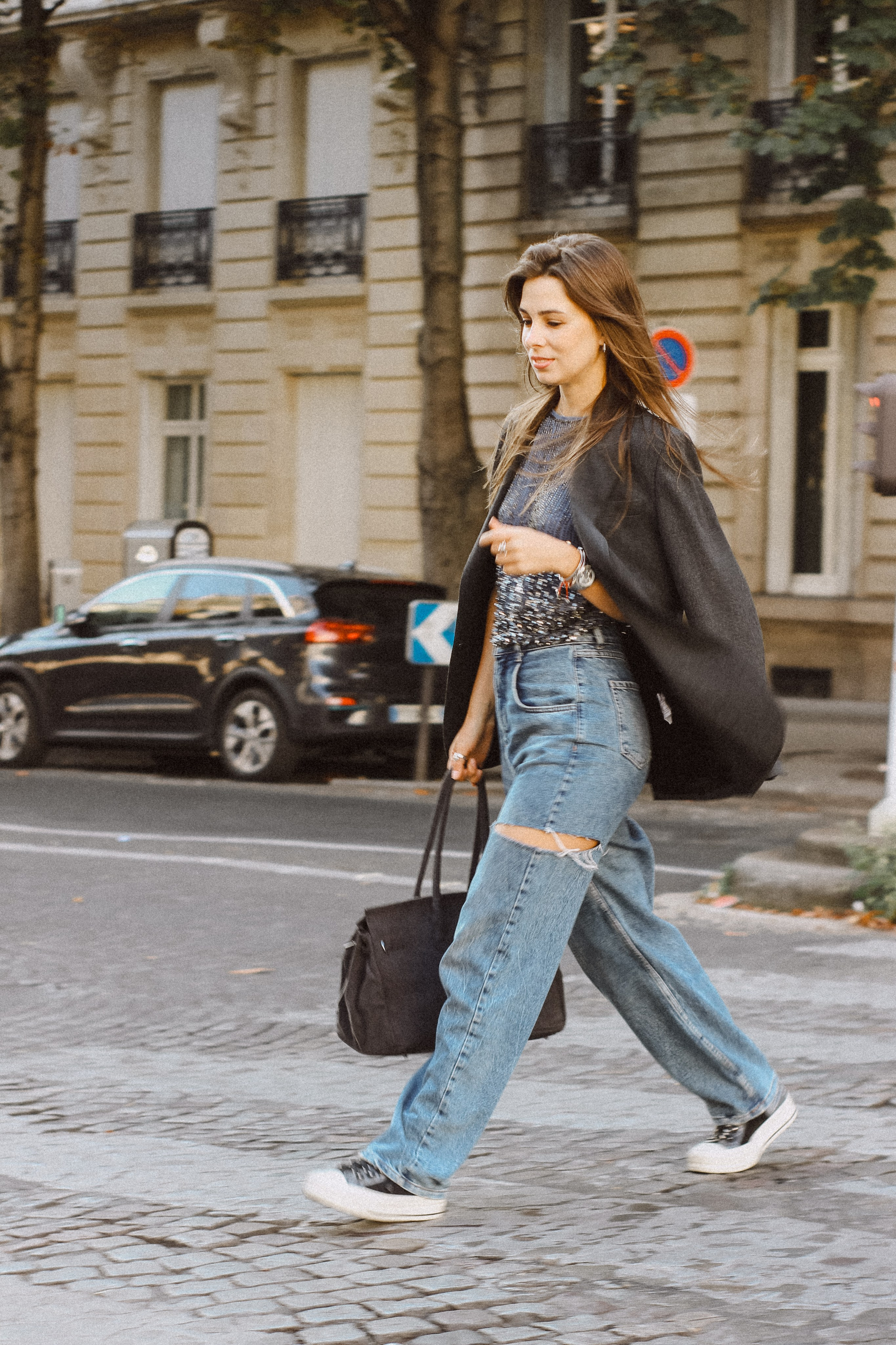 Street Style Photoshoot of Varvara in Paris | Vlada Photo Art. Photographer in Paris: Vlada PhotoArt