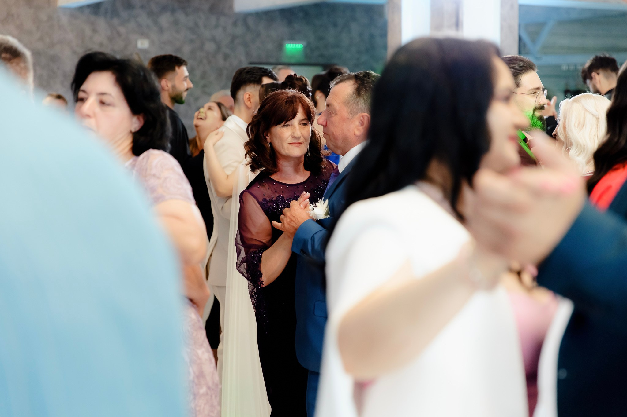 Ioana & Ionuț | Nuntă de poveste la Păstrăvăria Poiana din Mălini județul Suceava. Servicii foto-video profesionale, pentru momente de neuitat