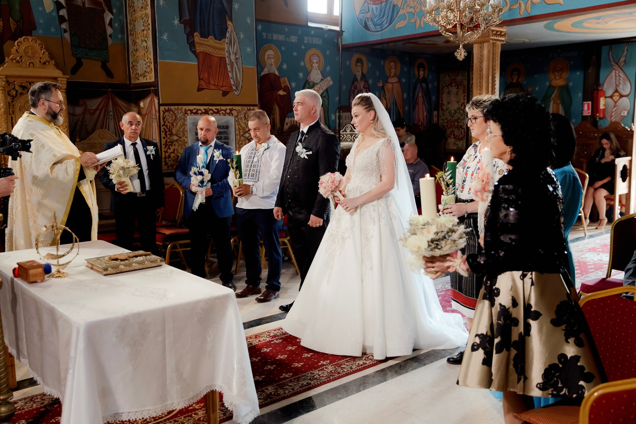 Mihai & Oana. Servicii foto-video profesionale, pentru momente de neuitat