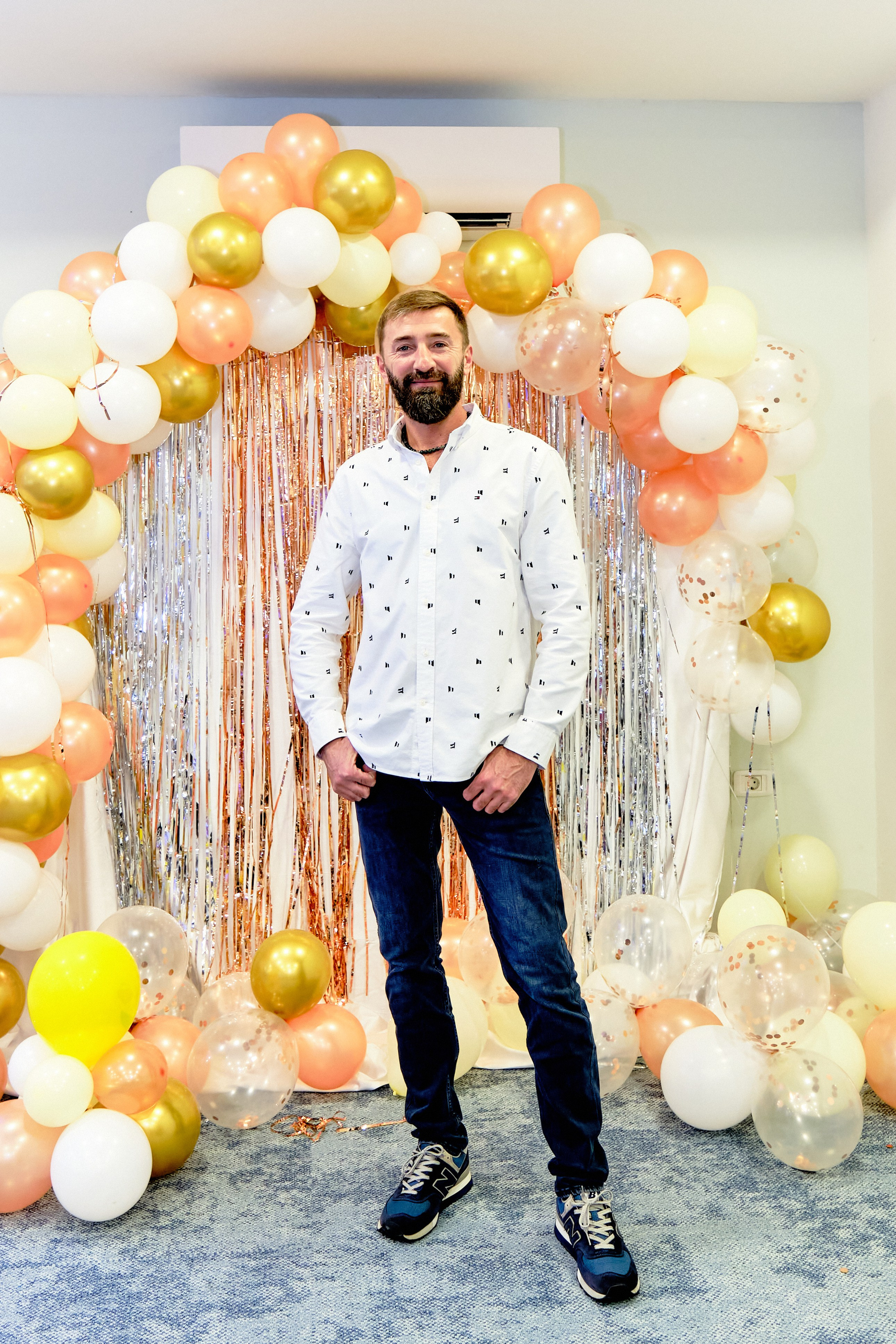 Фоторепортаж з благодійного Новорічного балу у Чорногорії. Портретний фотограф Альона Новгородцева