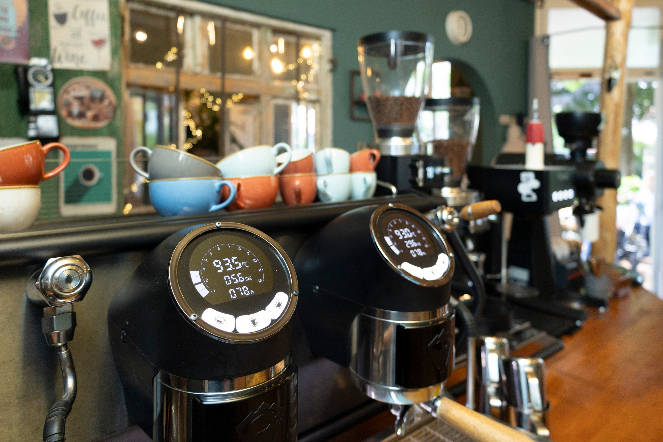 Cafe. Photographer in Munich