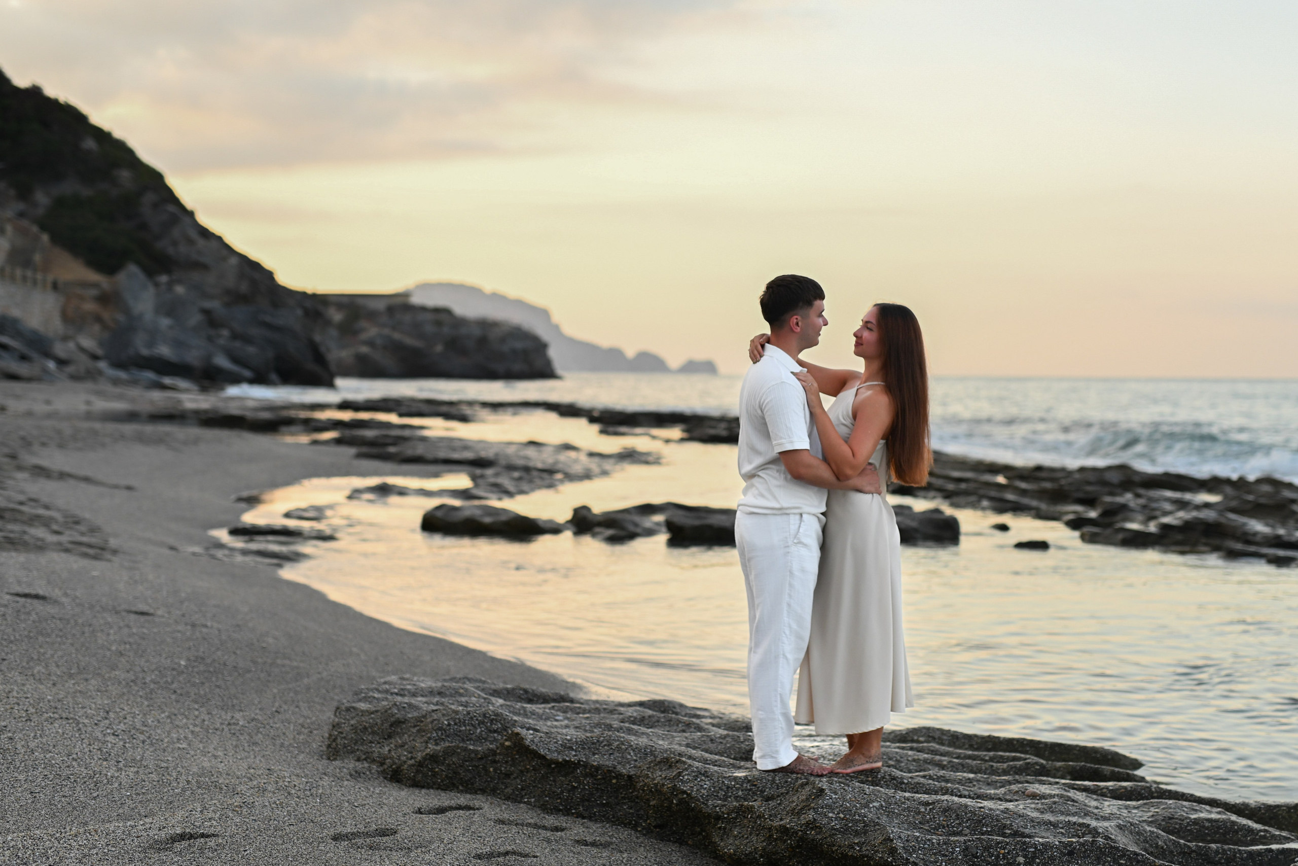 Love story на пляже Улаш. Photographer in Alanya, Side, Manavgat. Türkiye