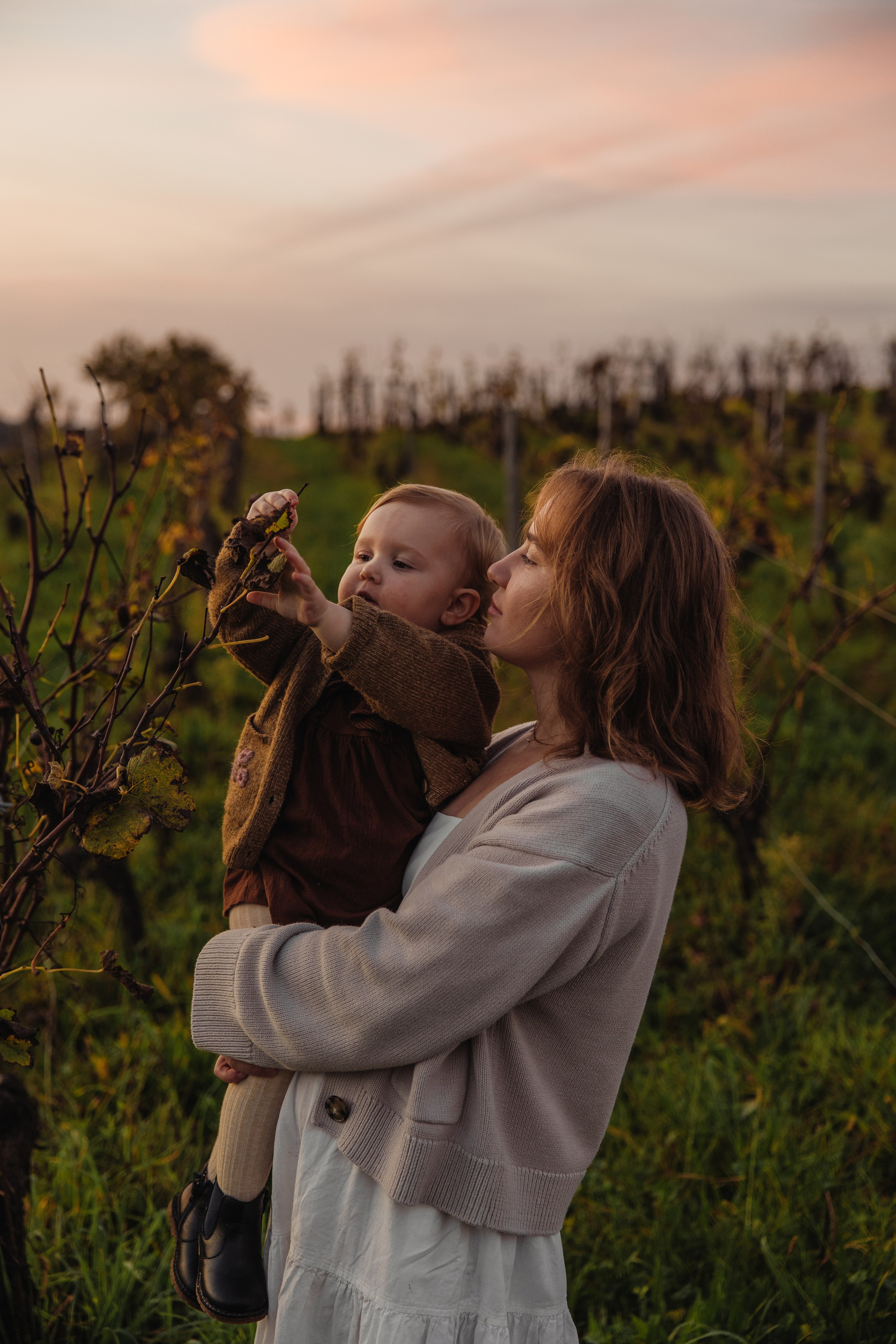 Shooting with children. Weeding Photographer in Bordeaux, Florin Tugui