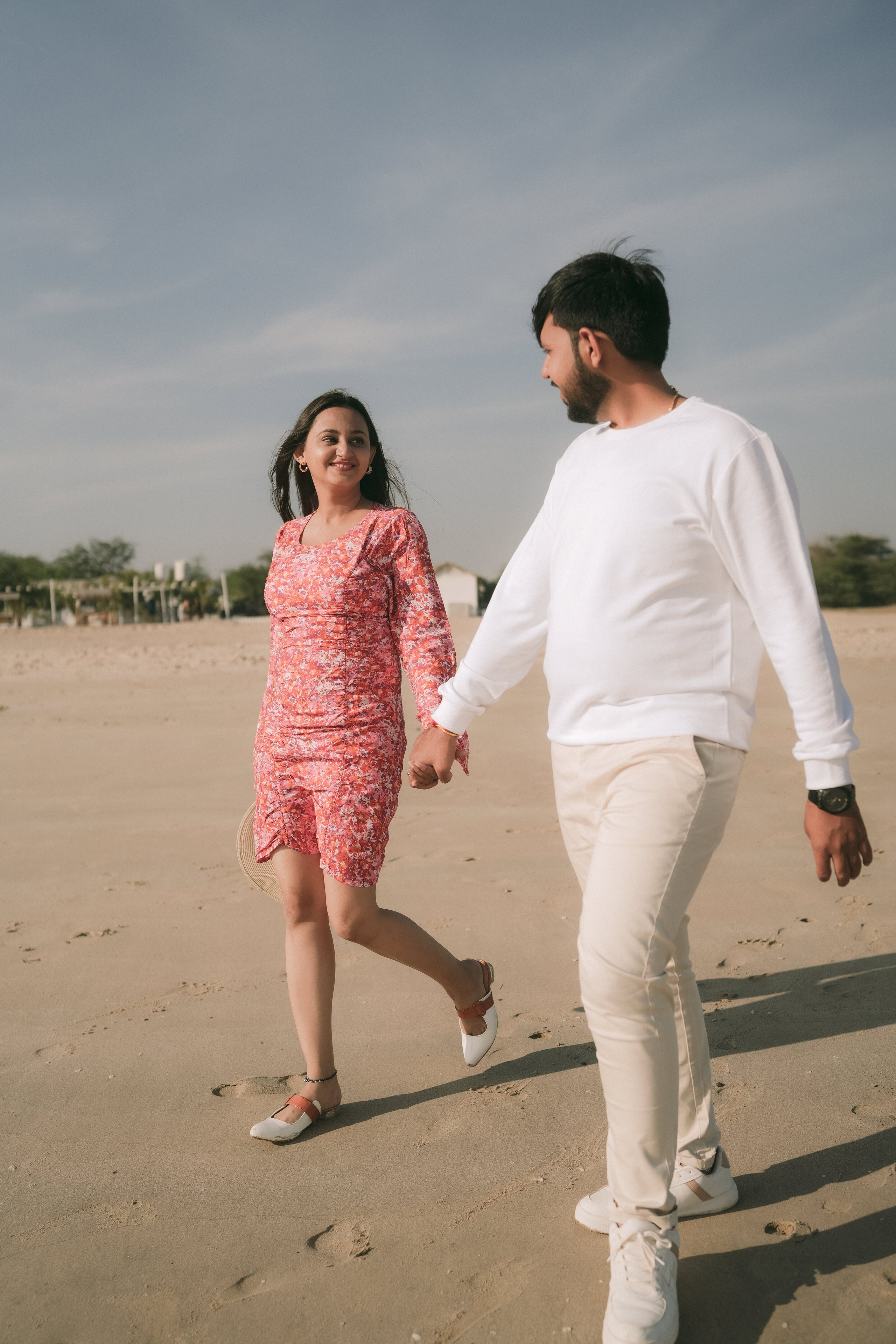 COUPLE SESSIONS. Love Emotions Weddings