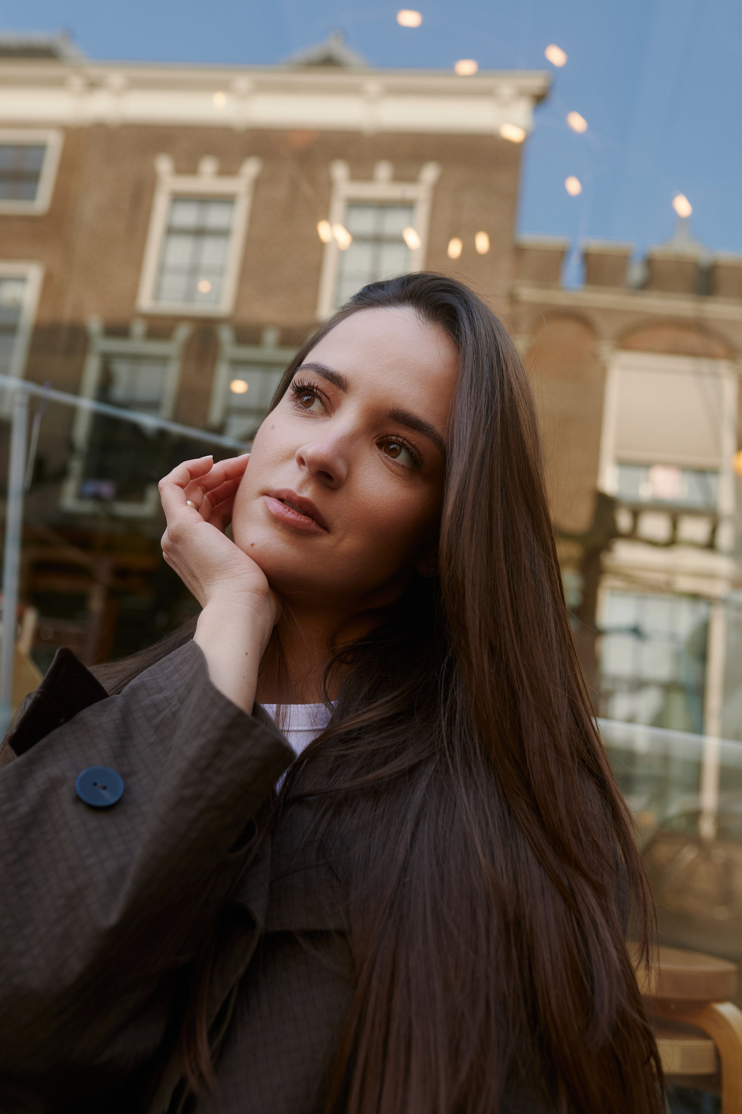 Mari. Professionele Portret- en Zakelijke Fotograaf in Nederland | Amsterdam, Den Haag, Leiden, Zoetermeer
