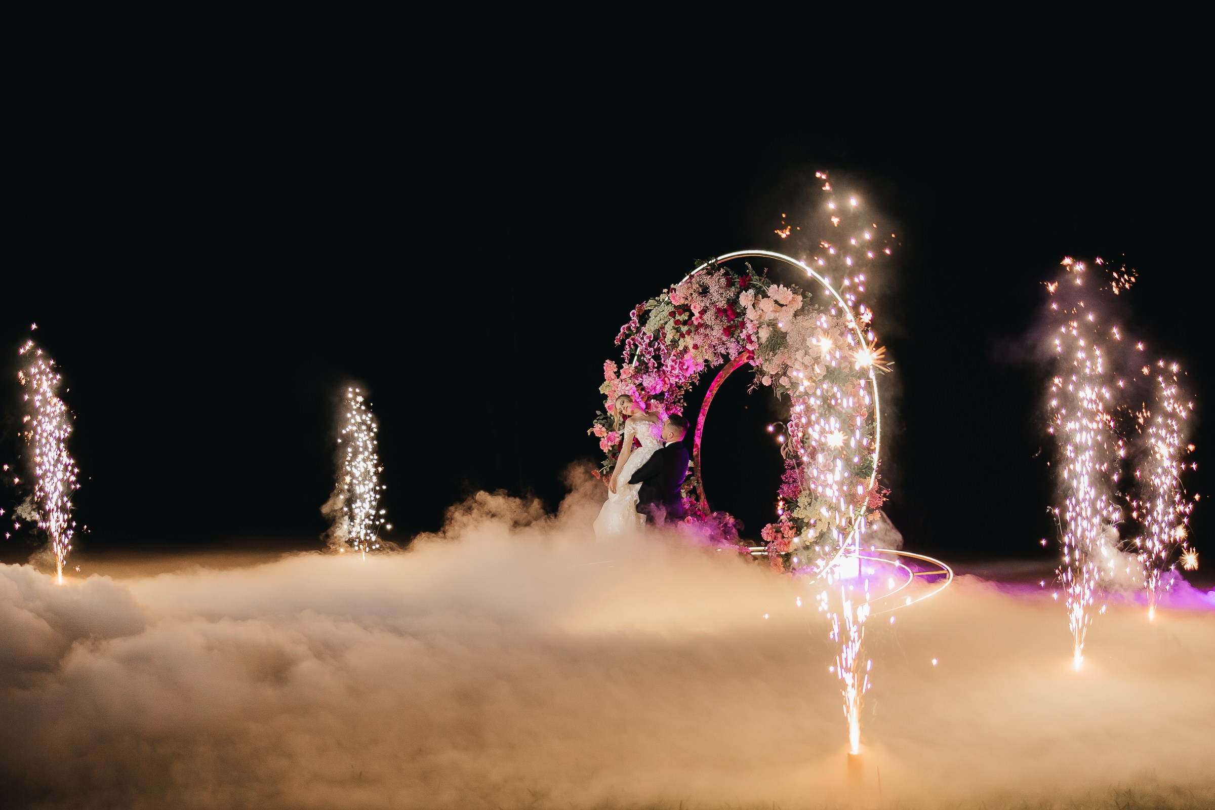 Araz & Daria. Destination wedding and fashion photographer in Riga Igor Davidovich