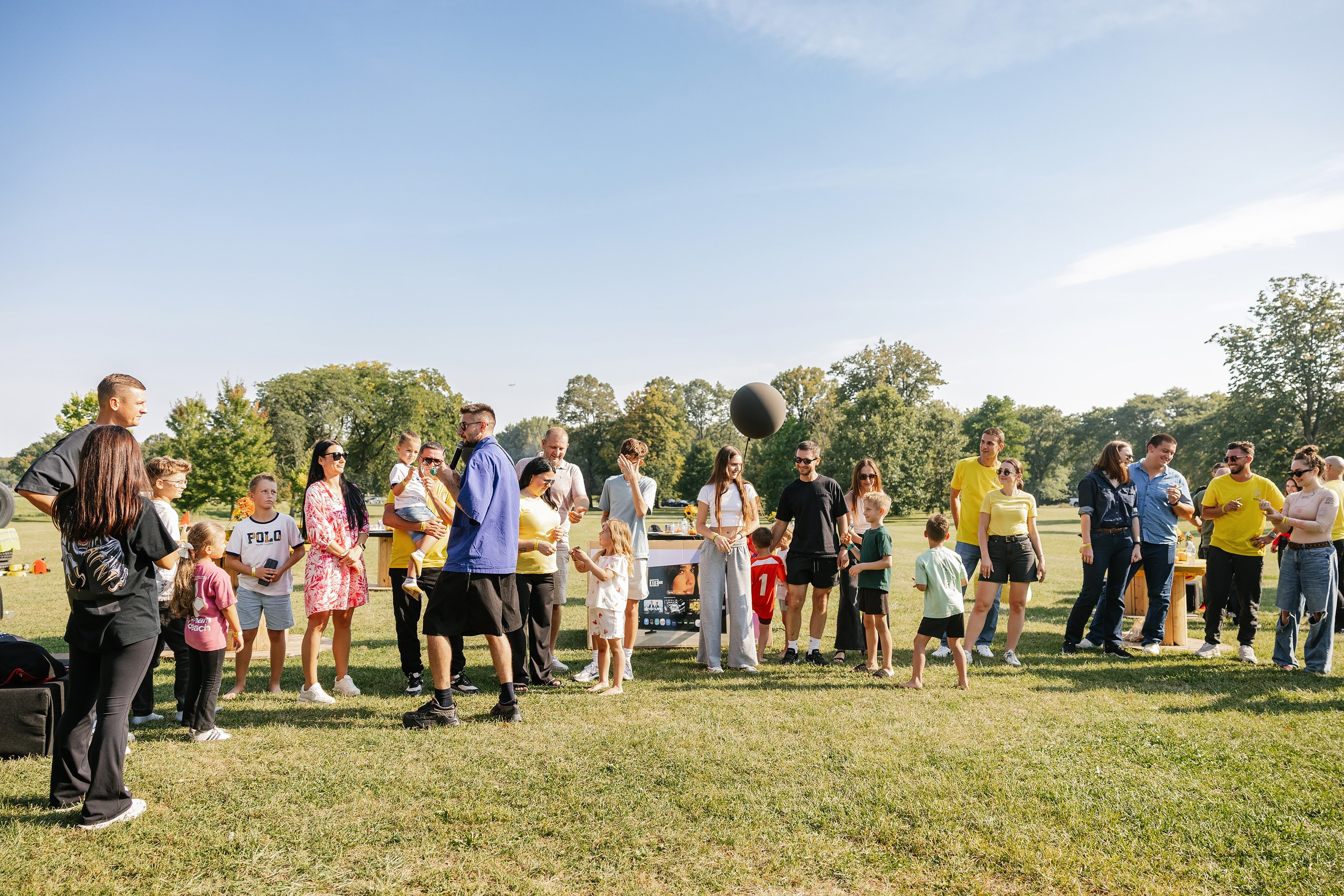 OCMC 09.13.2025. Wedding family event photographer in Chicago Nick Yushevich