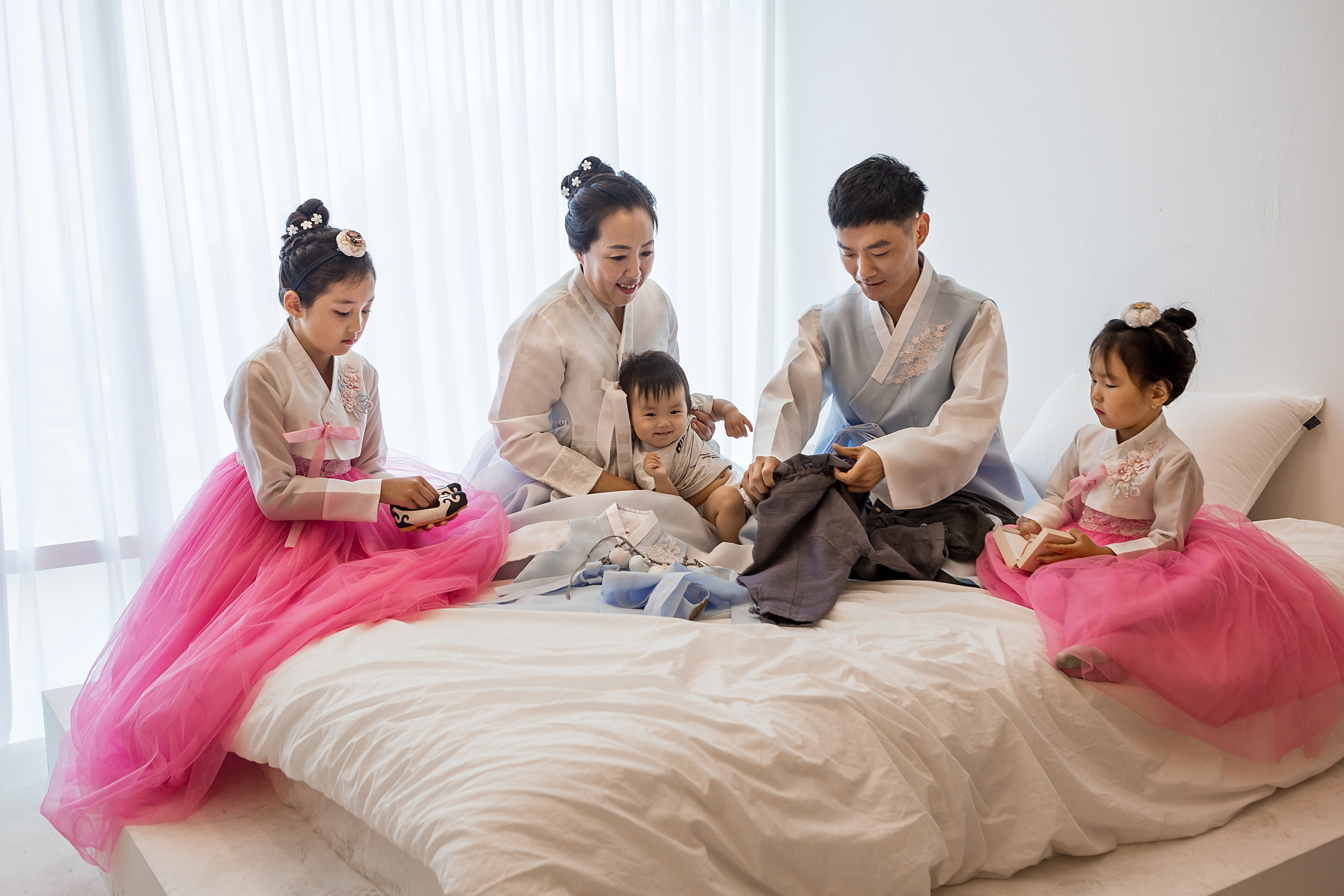 Ярослав студия. Фотограф беременности, ньюборн и годовасиков в Корее Жанна Хан