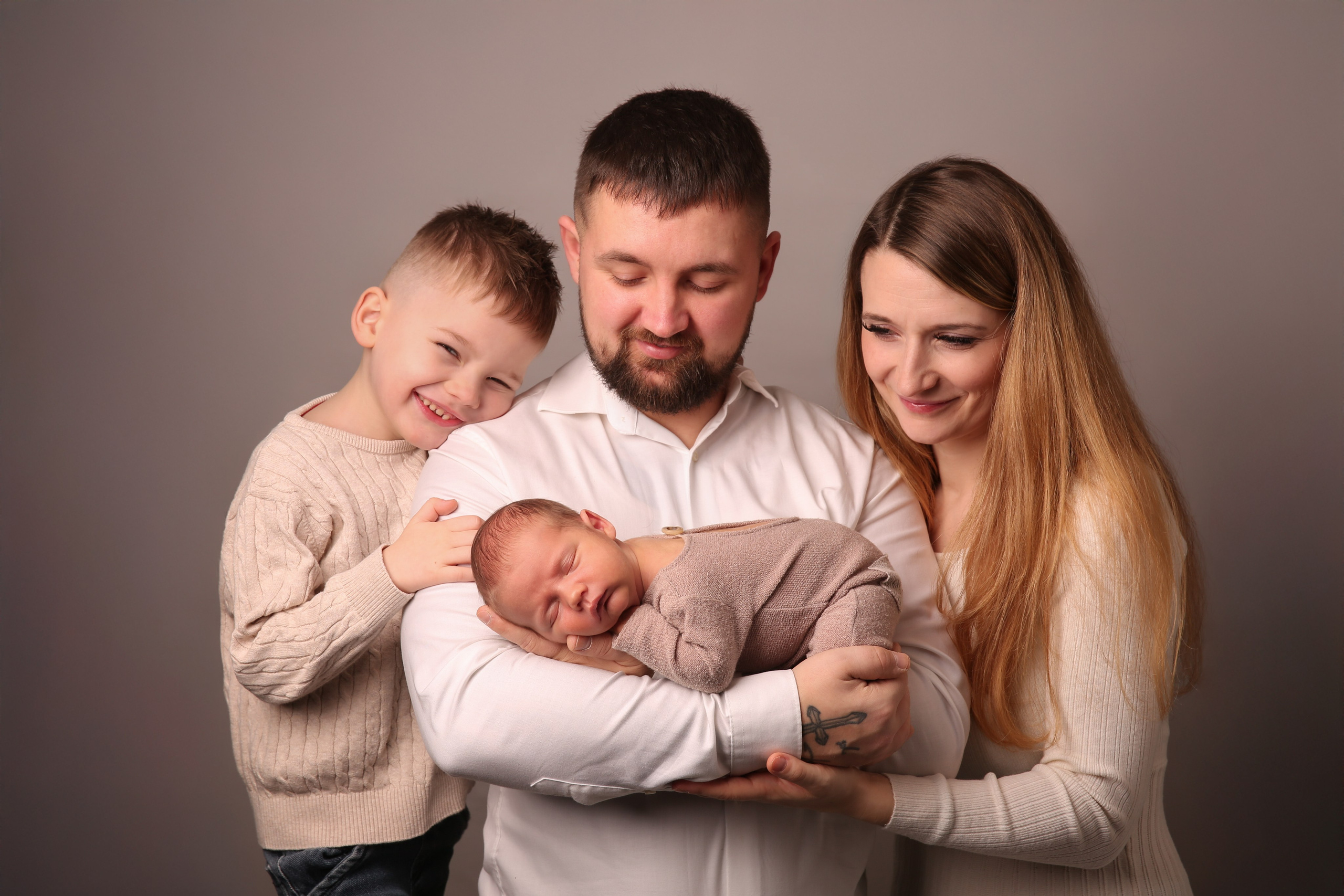 Familie. Neugeborenen, Familien, Geschwister Fotografin aus Delmenhorst