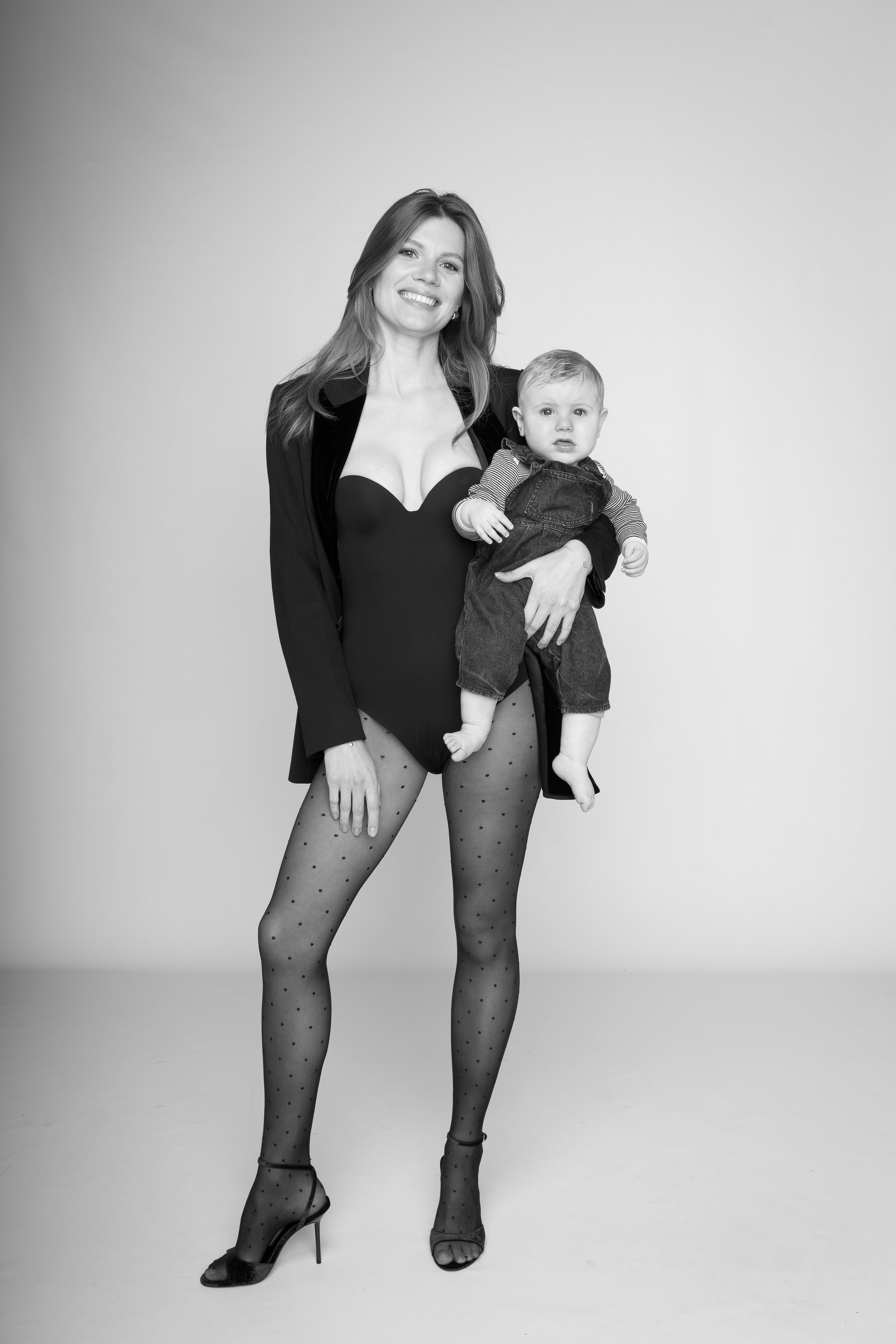 Séance photo maternité. Photographe de mariage et de portrait dans le Tarn, Toulouse et en Occitanie