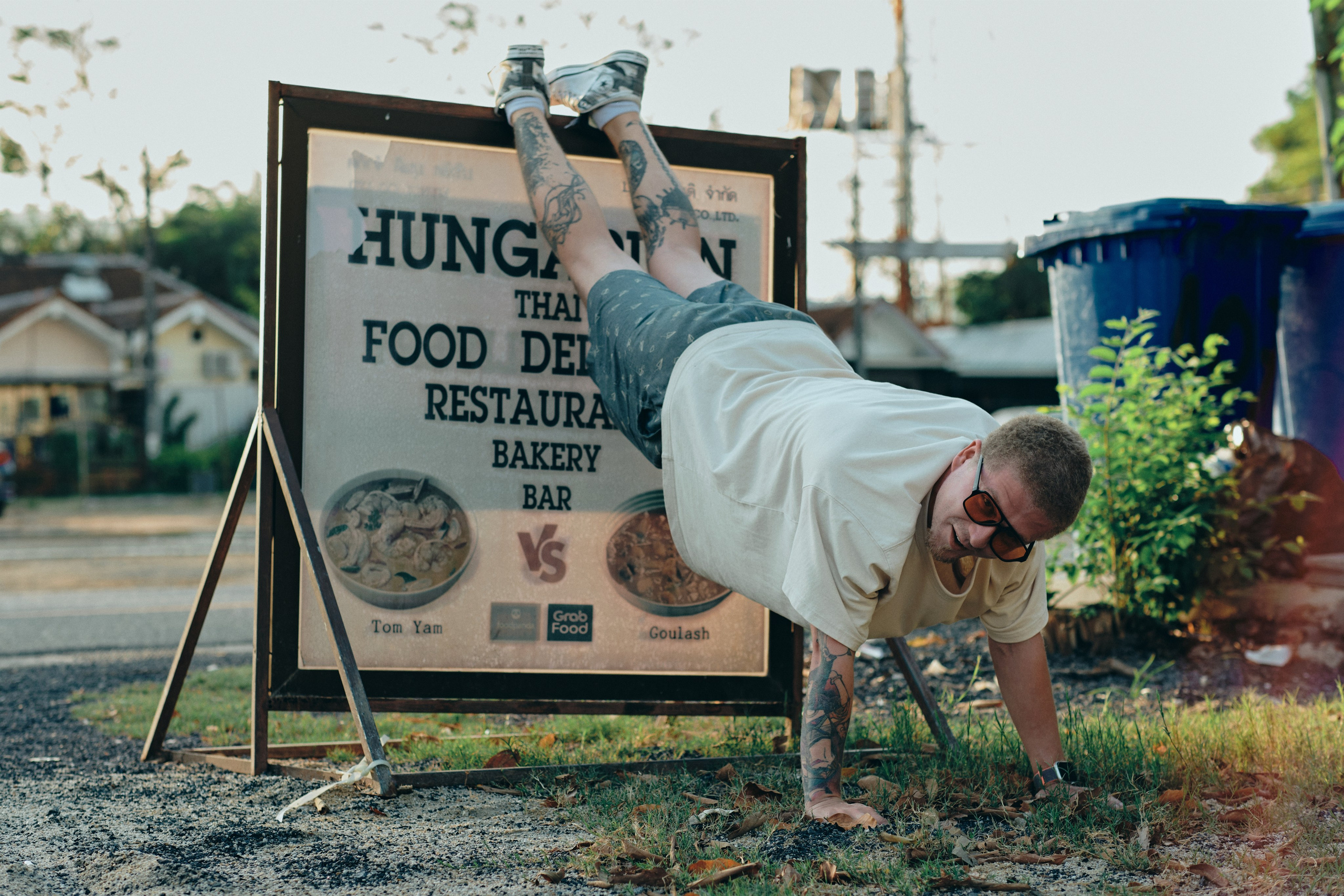 Кому и зачем на самом деле нужна цветокоррекция? Отвечает колорист Женя Ивакин