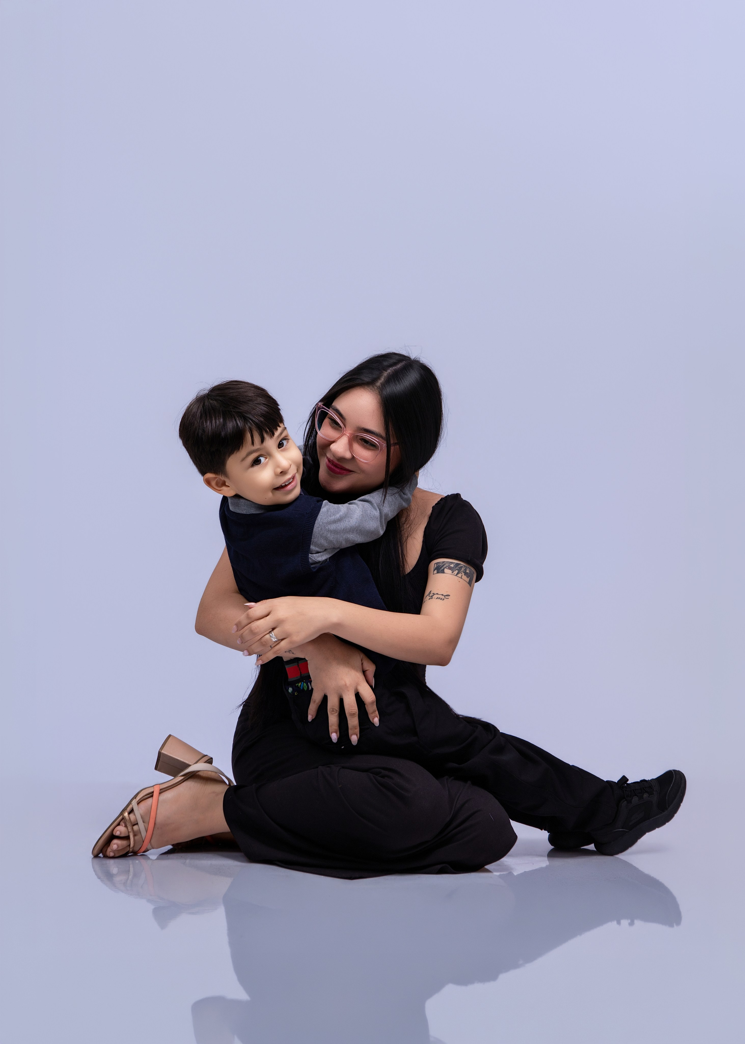 Sesión Familiar. Fotogenia | Estudio Fotográfico en curridabat, San José, Costa Rica