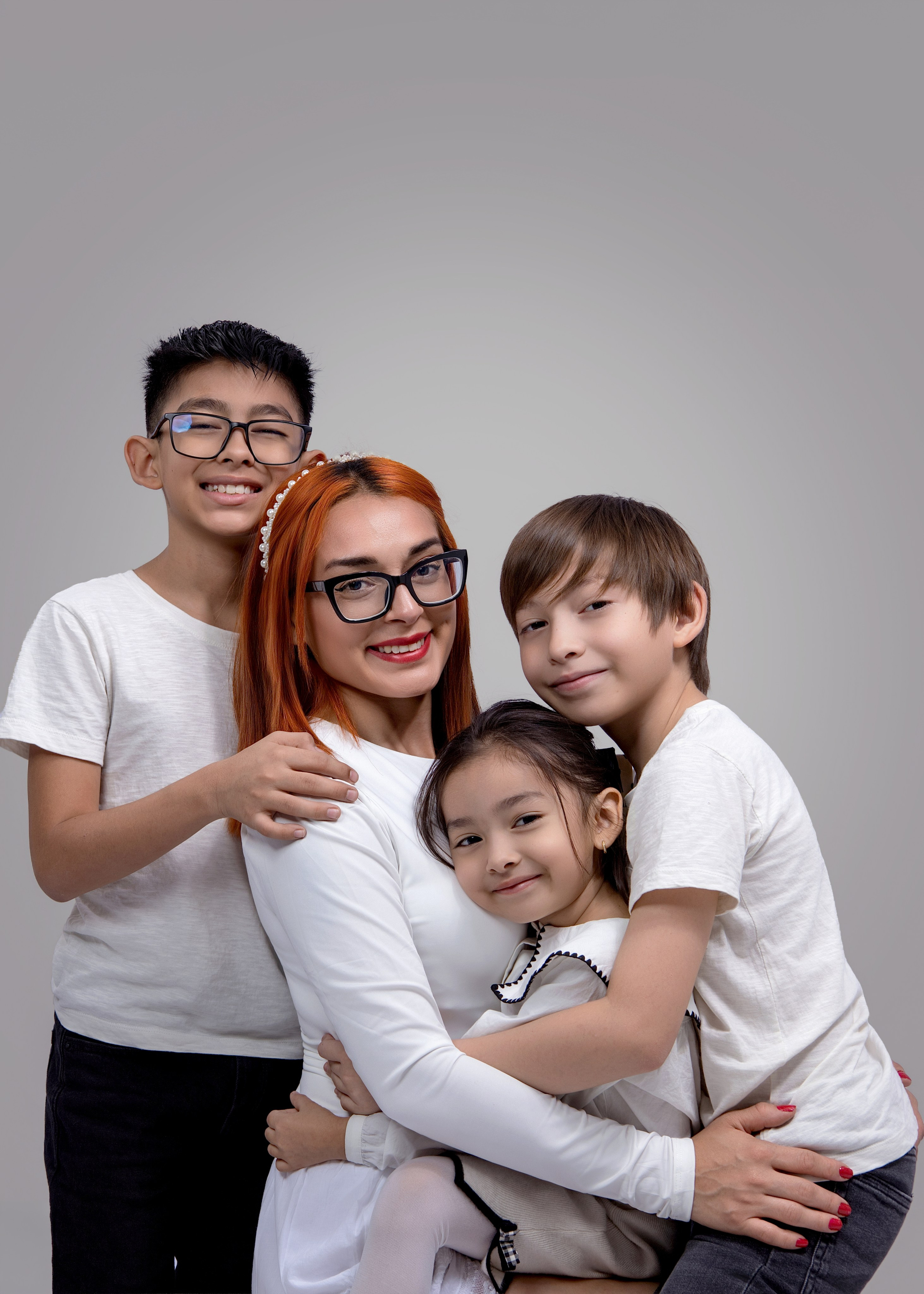 Sesión Familiar. Fotogenia | Estudio Fotográfico en curridabat, San José, Costa Rica