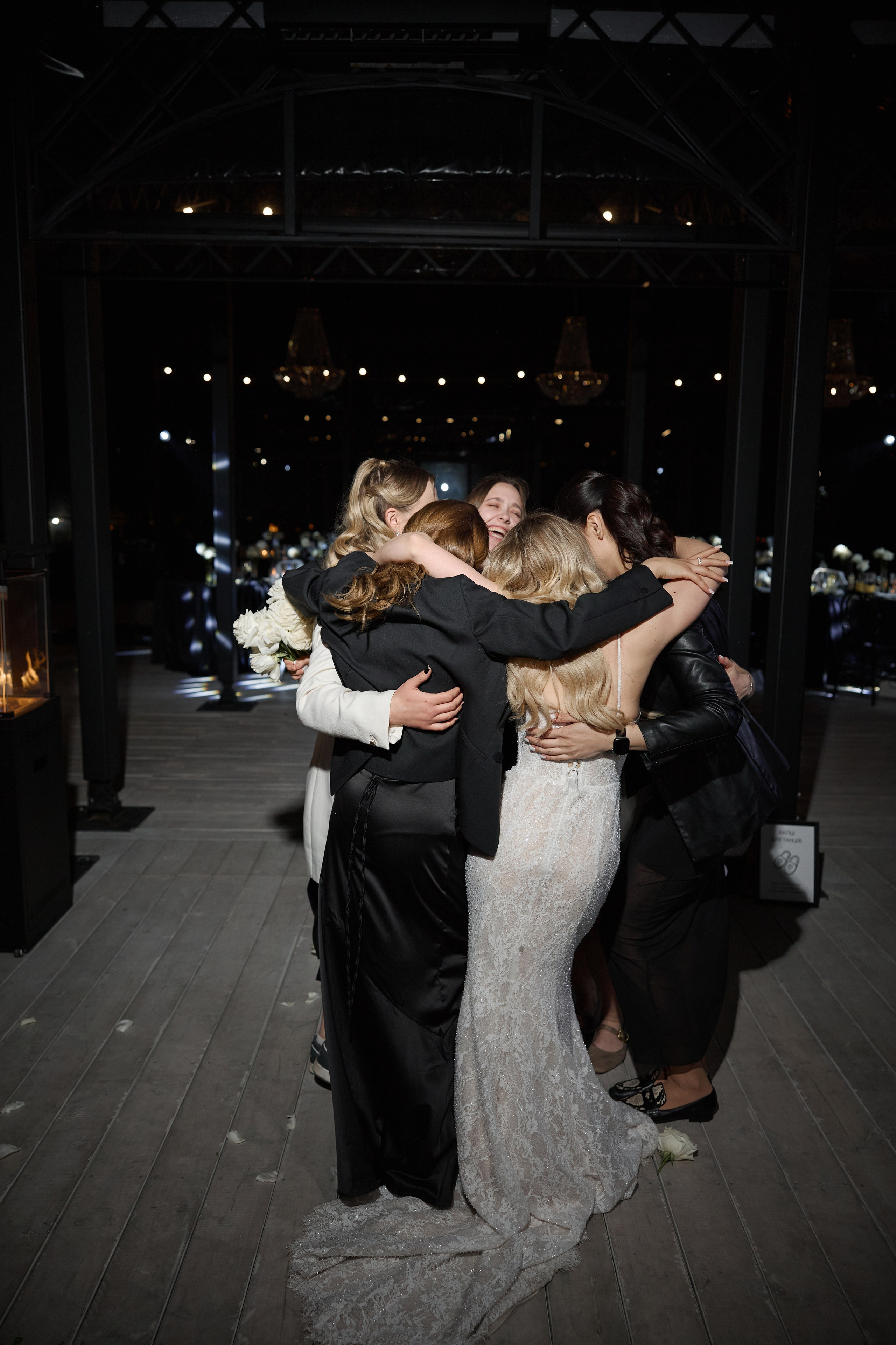 Natalia & Roman. Dworek przy lesie. Fotograf ślubny i rodzinny w Krakowie Yana Klymova