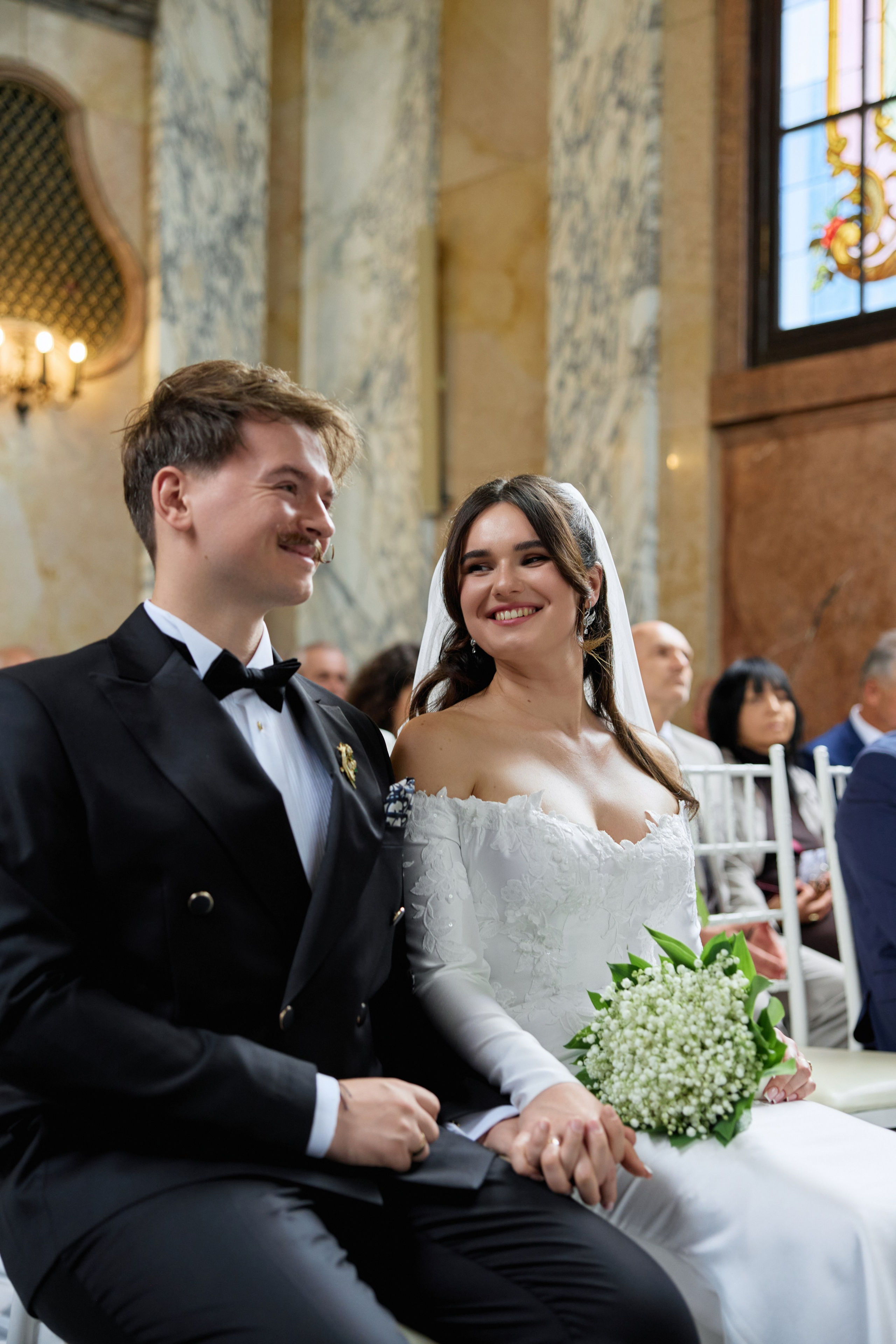 Wiktoria & Kacper. Pałac Goetz. Fotograf ślubny i rodzinny w Krakowie Yana Klymova