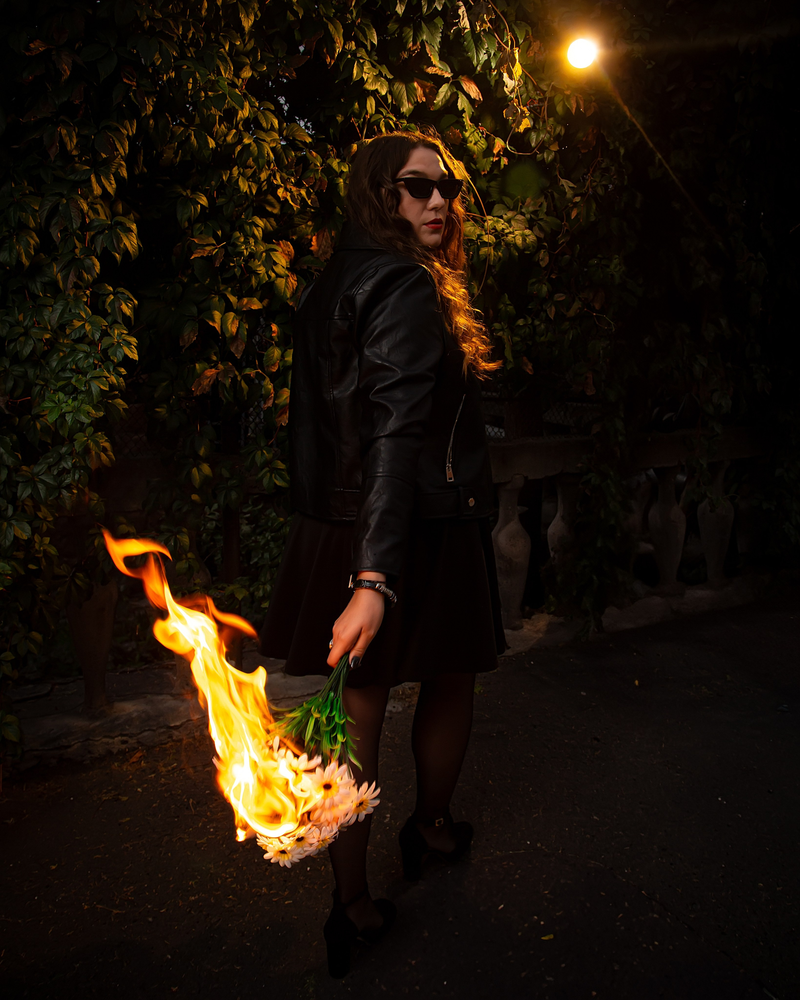 Mary fire flowers. Nicky Tseps PH