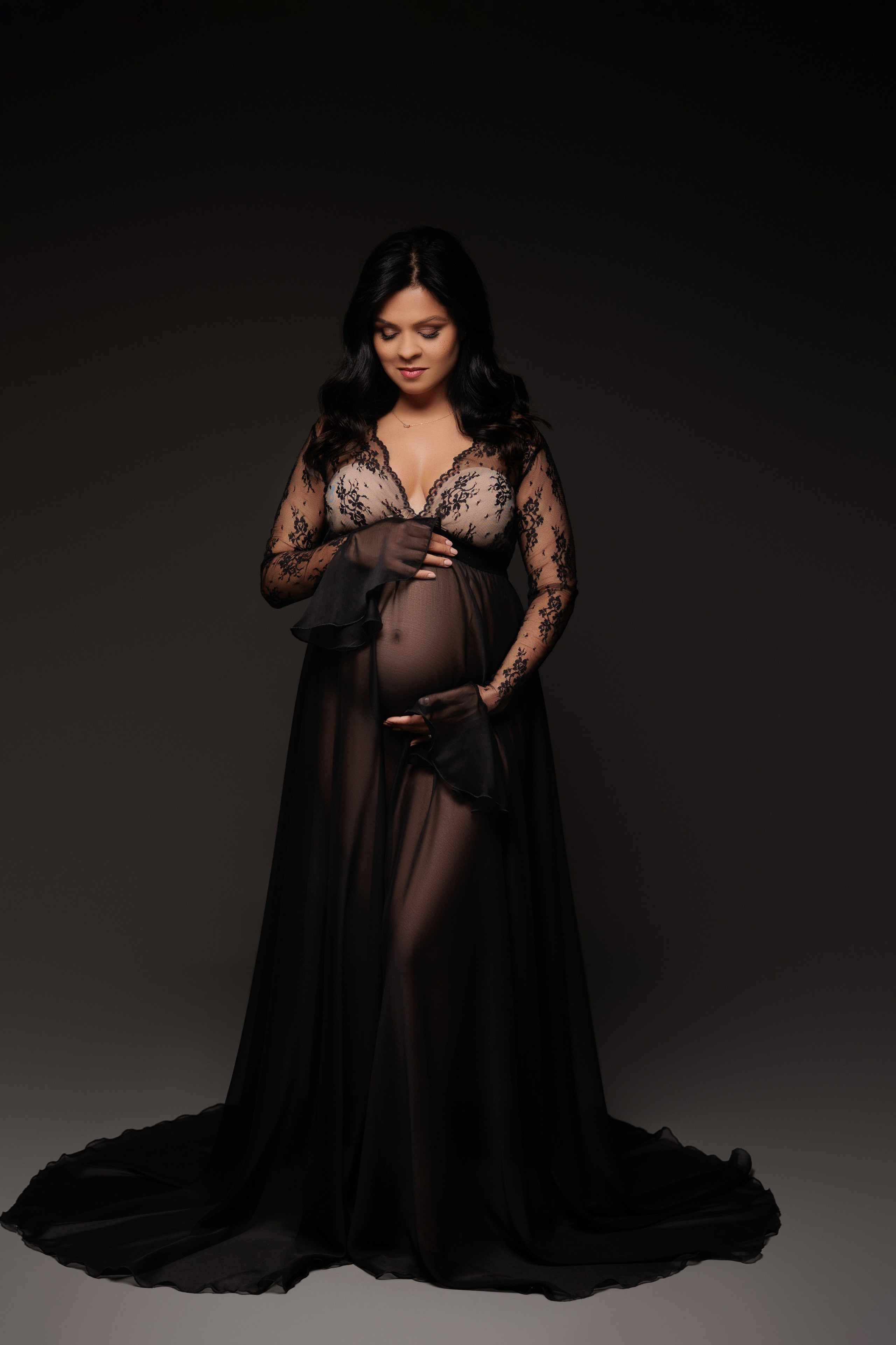Natalie Vell Studio. Maternity Photography Studio in Roseville, CA