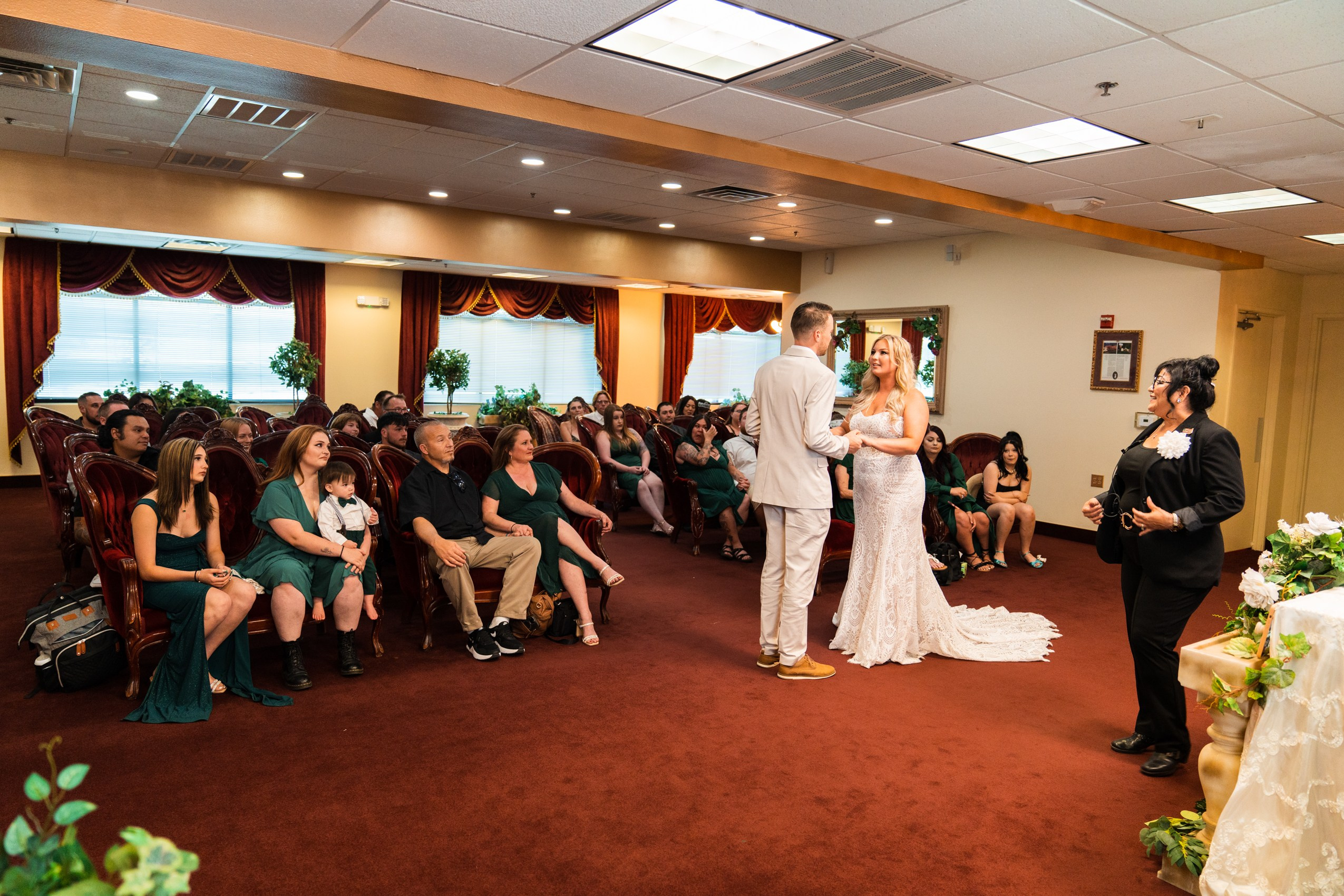 Kristin&Jerry. Wedding & elopement photographer Viktoriya Kravtsov. Las Vegas