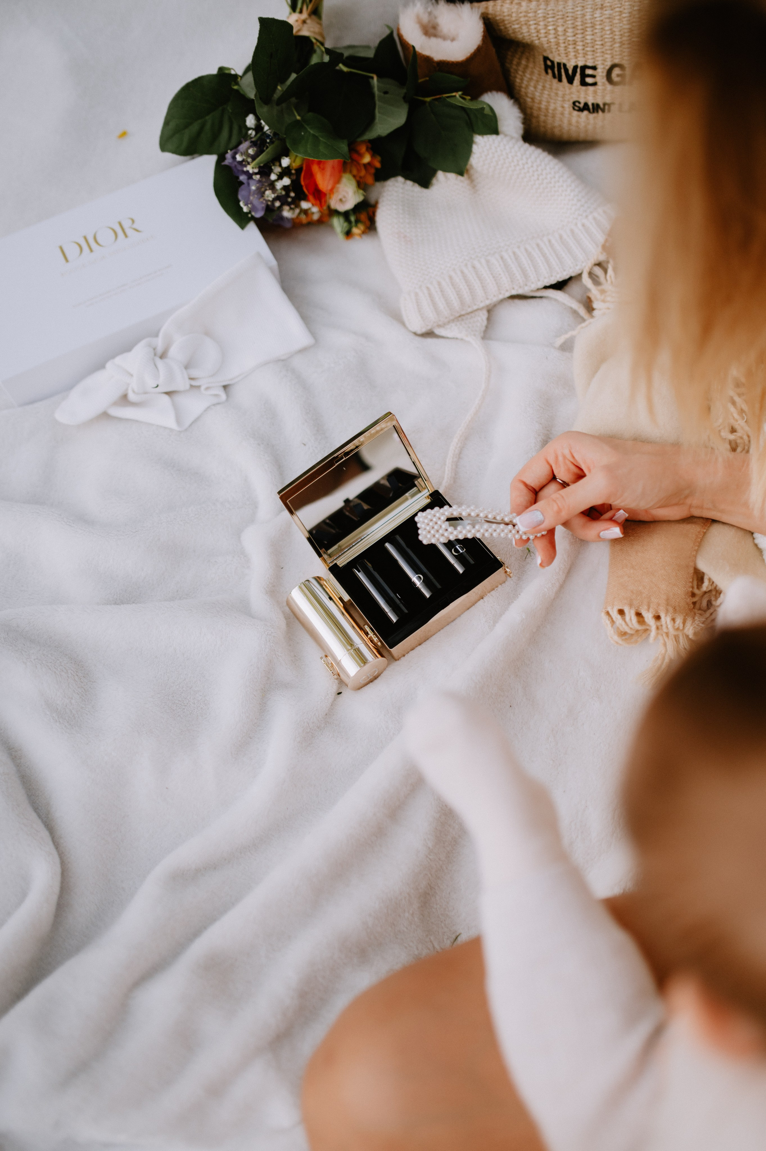 Oli&klaudi. ANNA-MARIA PHOTO CONTENT CREATOR — фотограф, эстет, художник и визуальный эксперт в Instagram, работающий в Праге