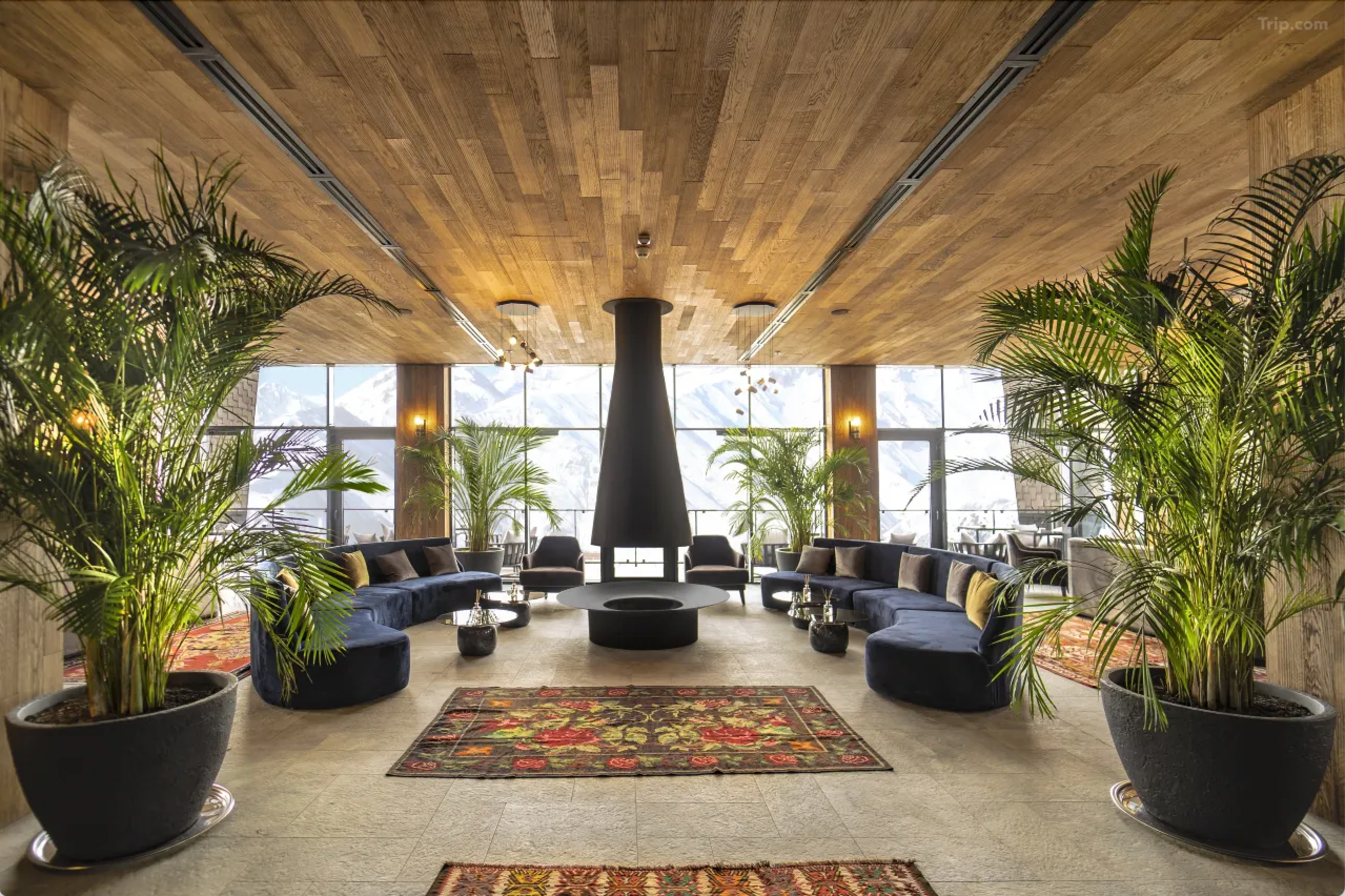 Gudauri Lodge. Главная