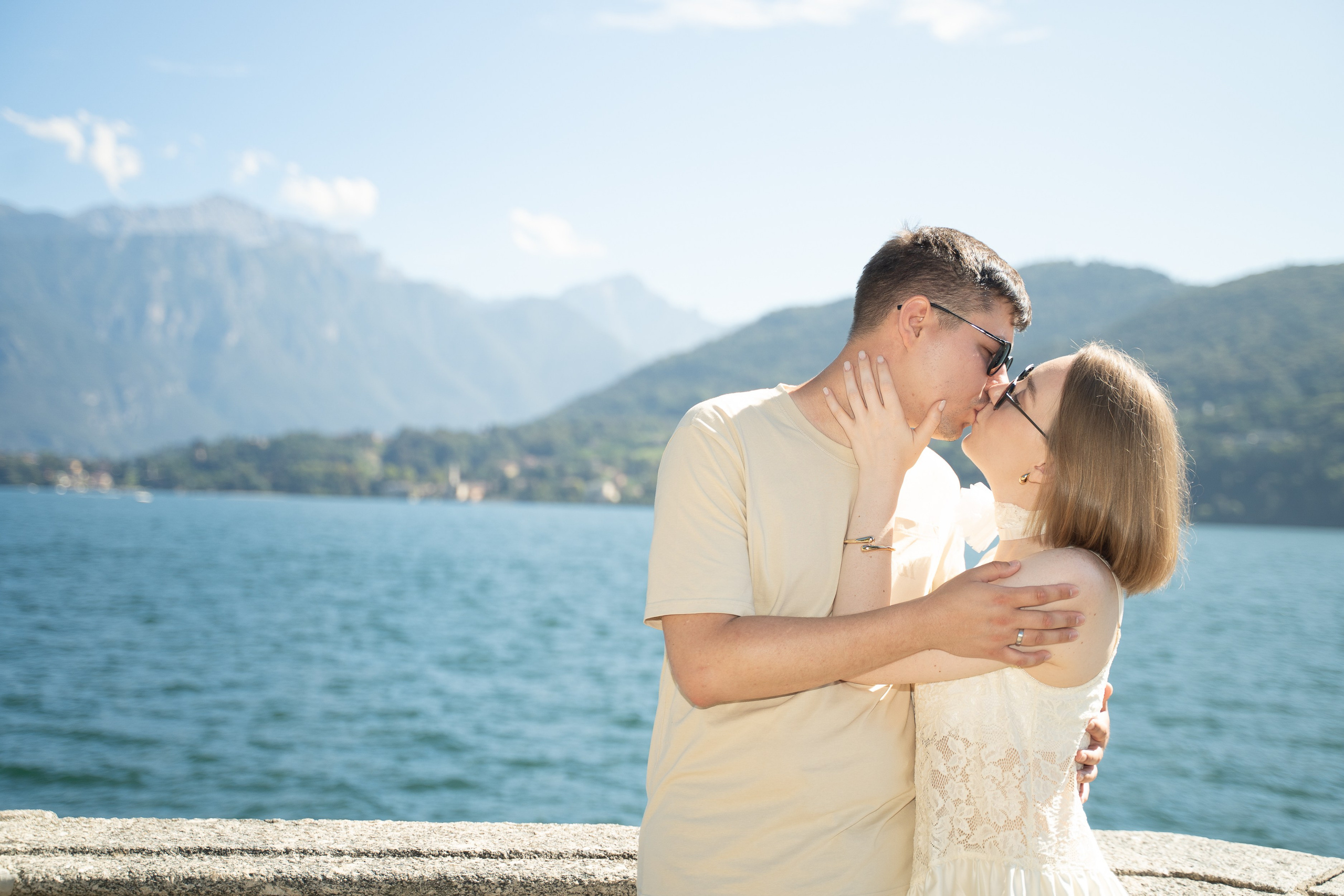 Love Story in Lake Como. Proposal Photographer in Lake Como