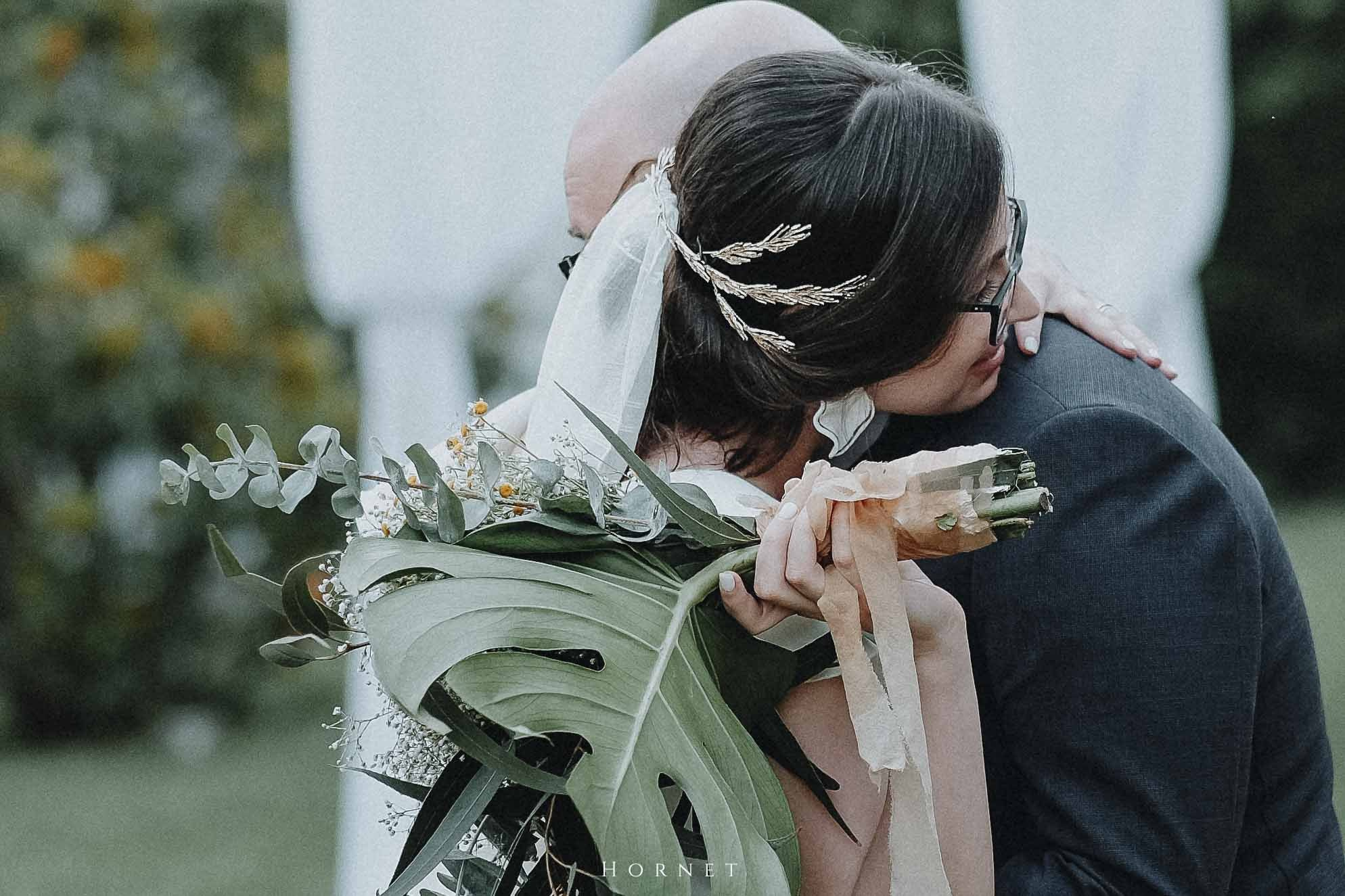 Iuliana + Ionut. Hornetart