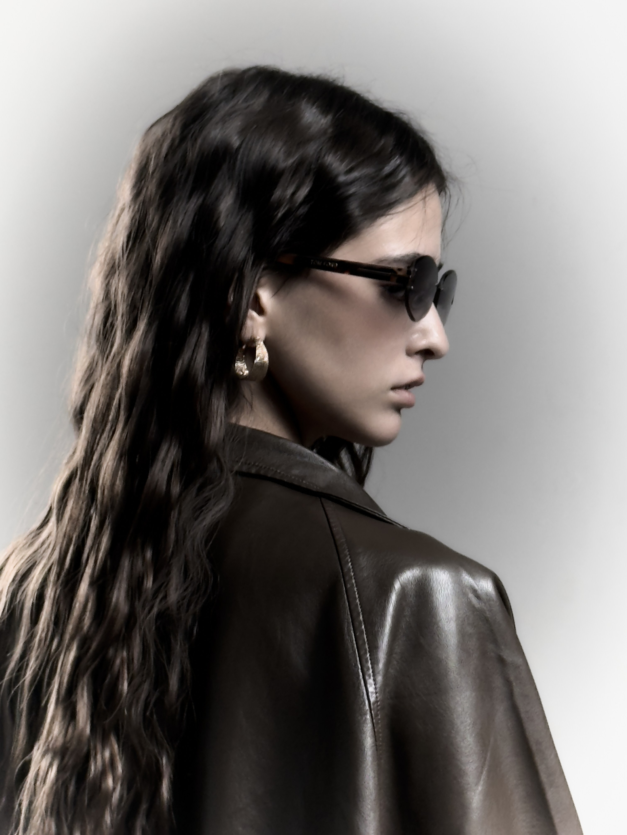 СЪЕМКА НА IPHONE 16 PRO ДЛЯ КУРСА МОБИЛЬНАЯ СЪЕМКА. Фотостудия рекламной, коммерческой съемки в Улан-Удэ