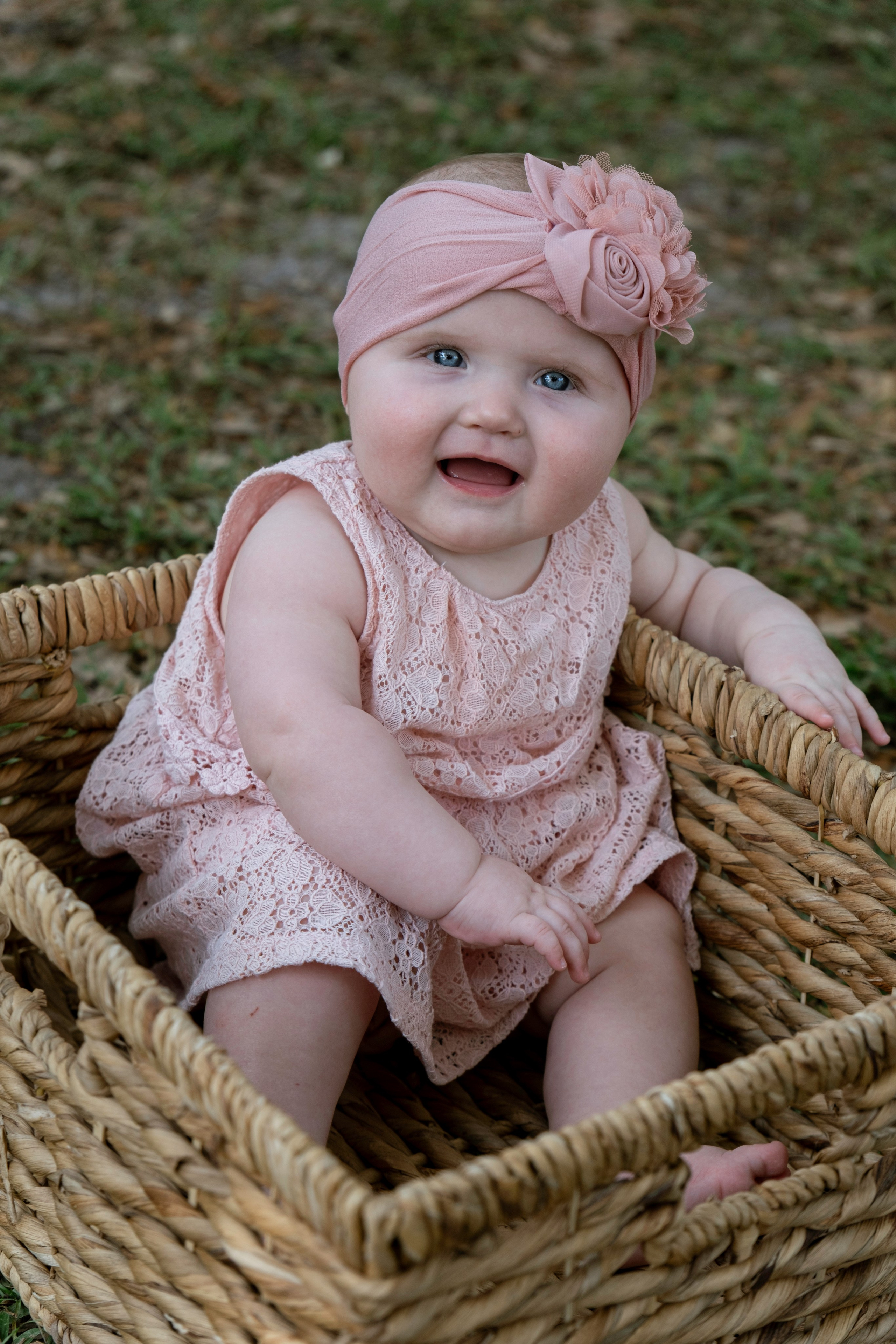 Anastasia and family. Photographer Vladmir Gladkov