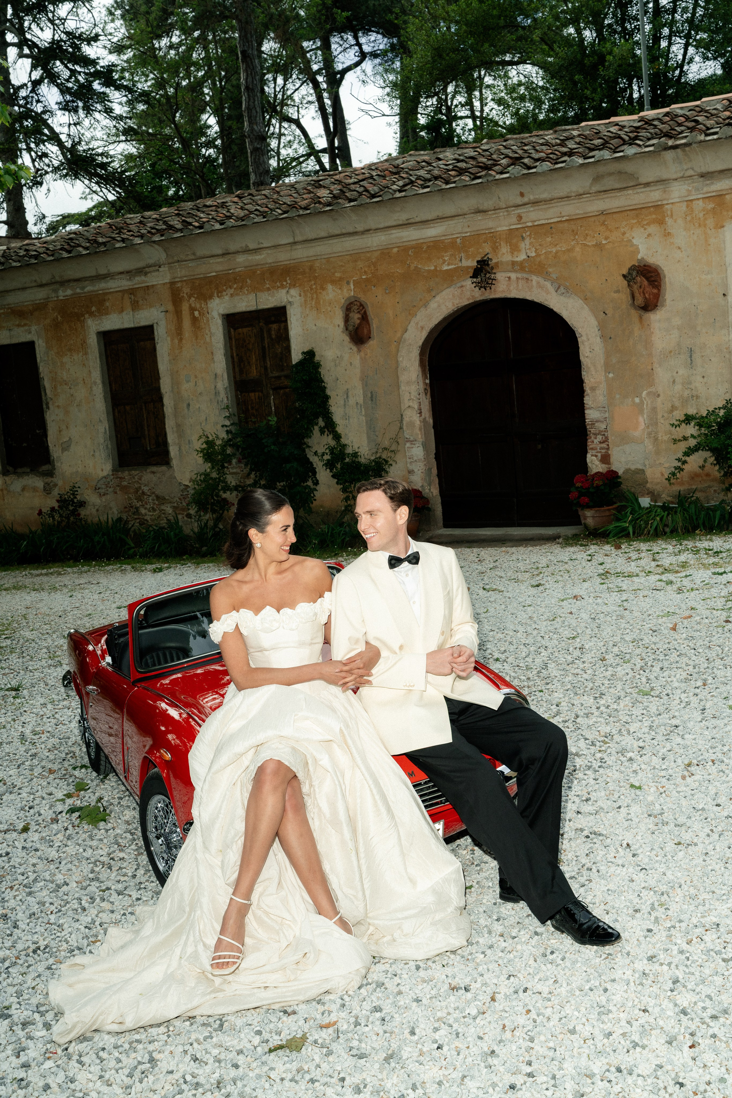 Destination wedding portfolio Europe elegant bride groom photography. Destination Wedding Photographer Alex Pasarelu