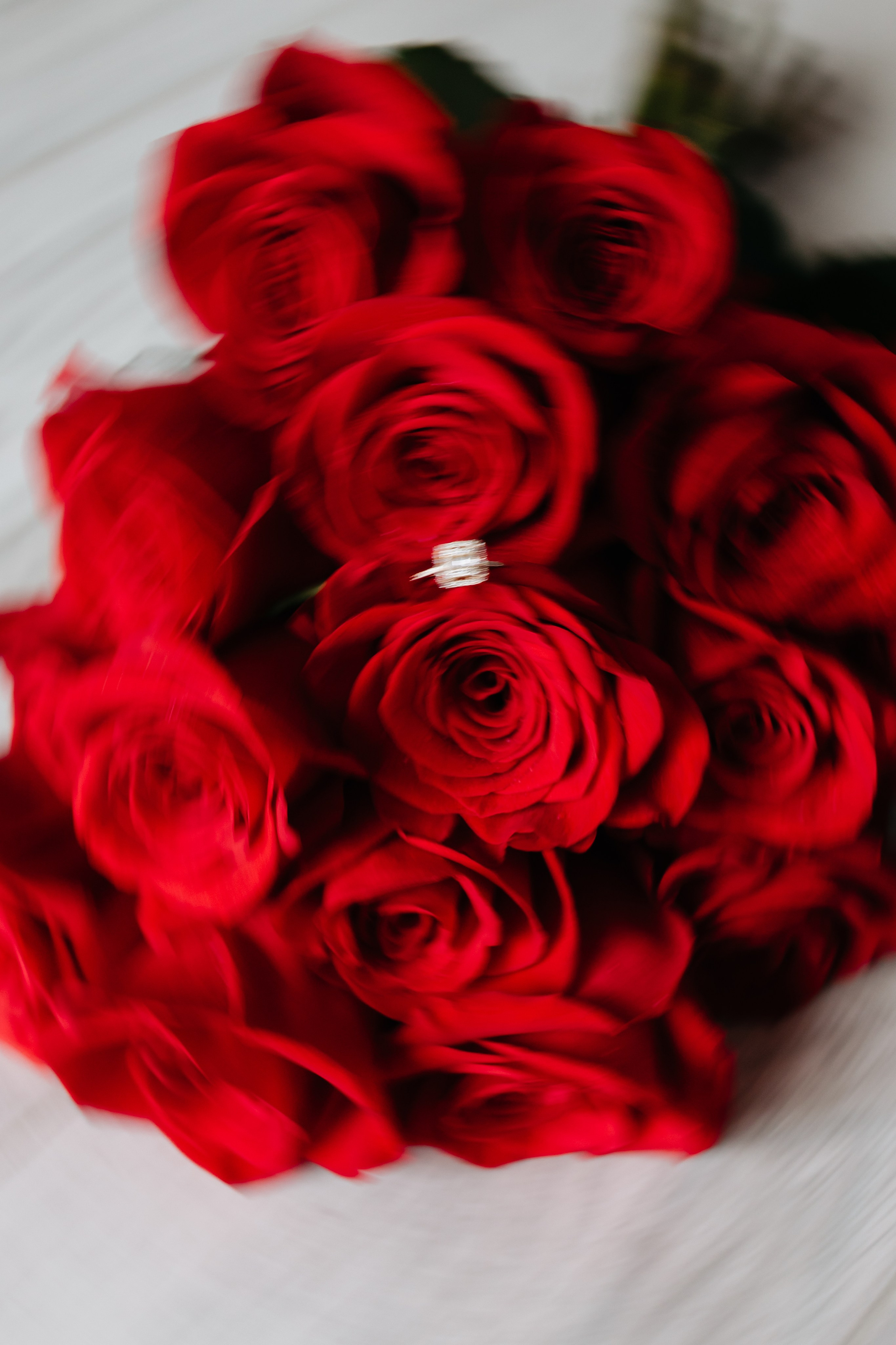 CONTACT. Wedding Photographer Editorial Storytelling Cluj, Romania & Europe|Lore Photography