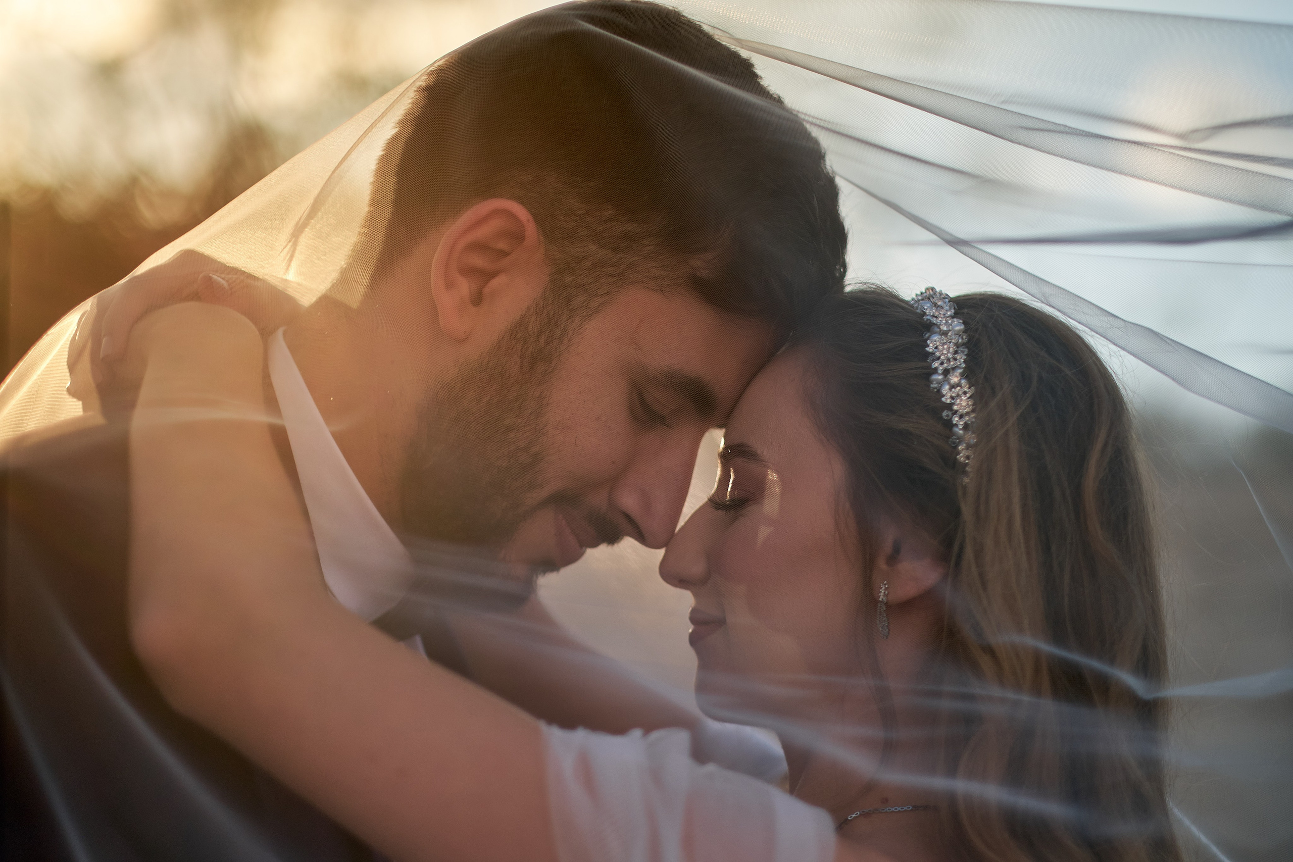 Wedding, love story. Middle East Photo Agency — Photography & Event Magnets — סוכנות צילום והדפסת מגנטים לאירועים