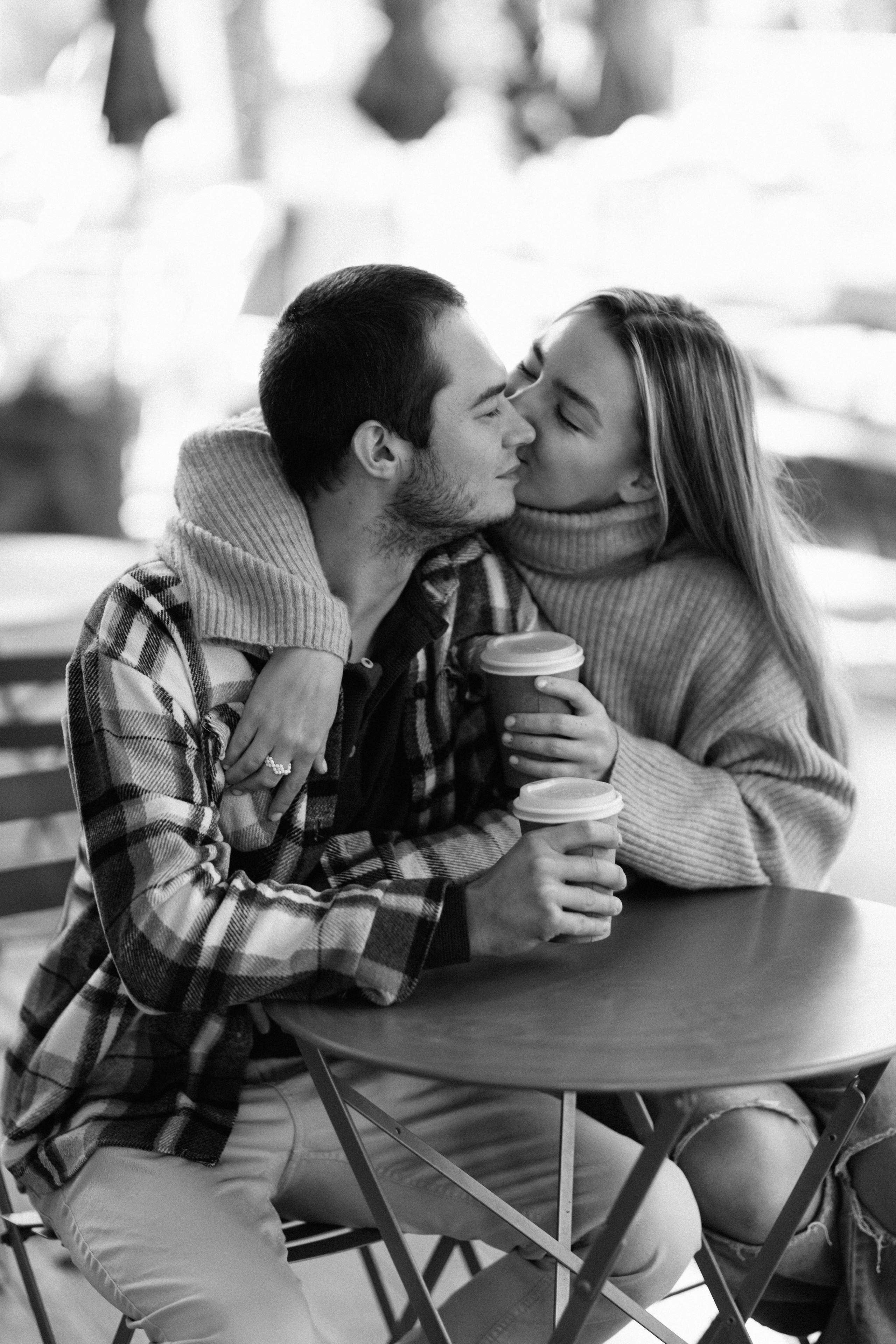 Christmas Santana Row. Maternity, newborn photographer in the Bay Area|Iryna Rakivnenko