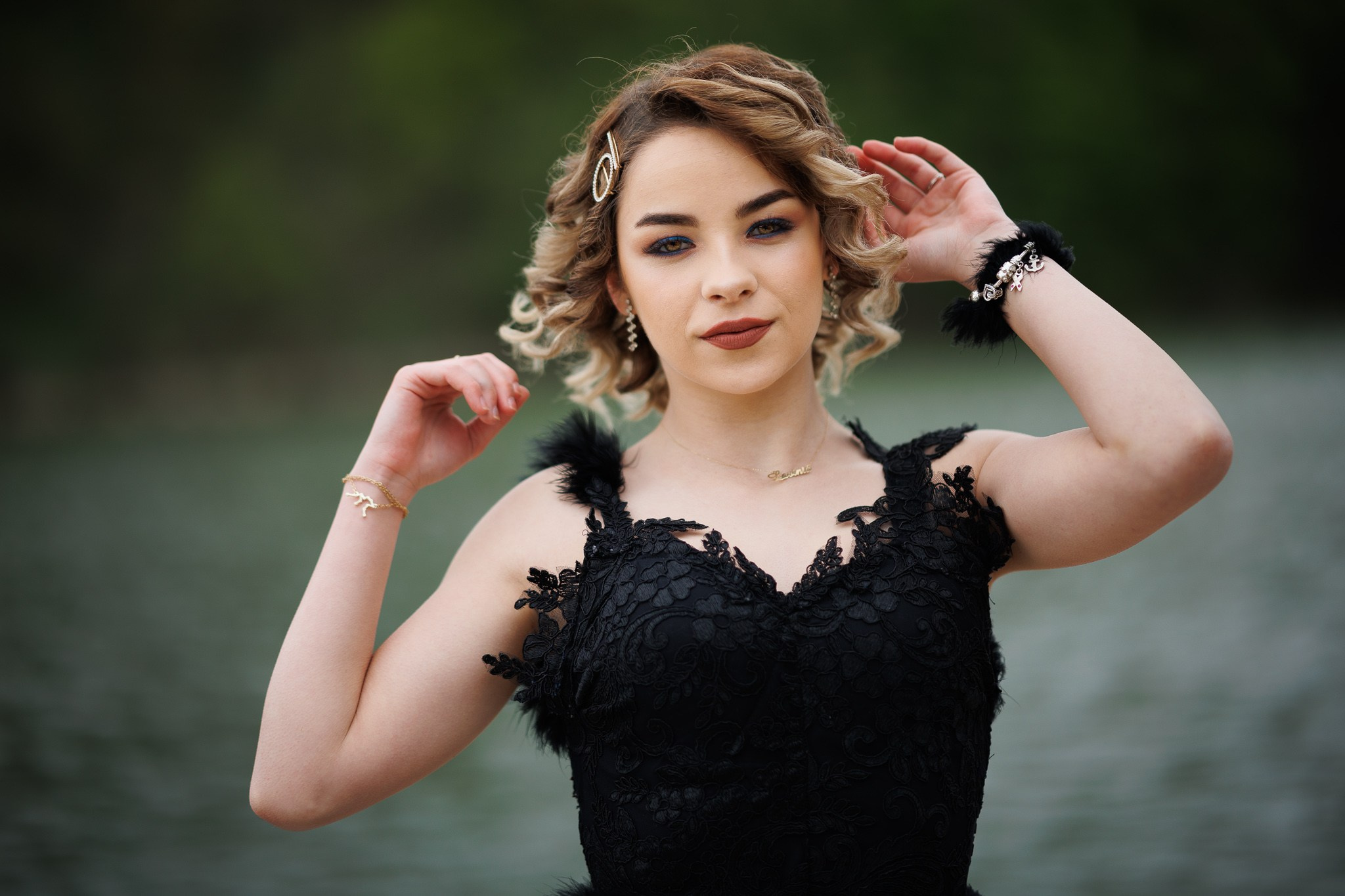 Portrete diverse — 1. Pagina principală